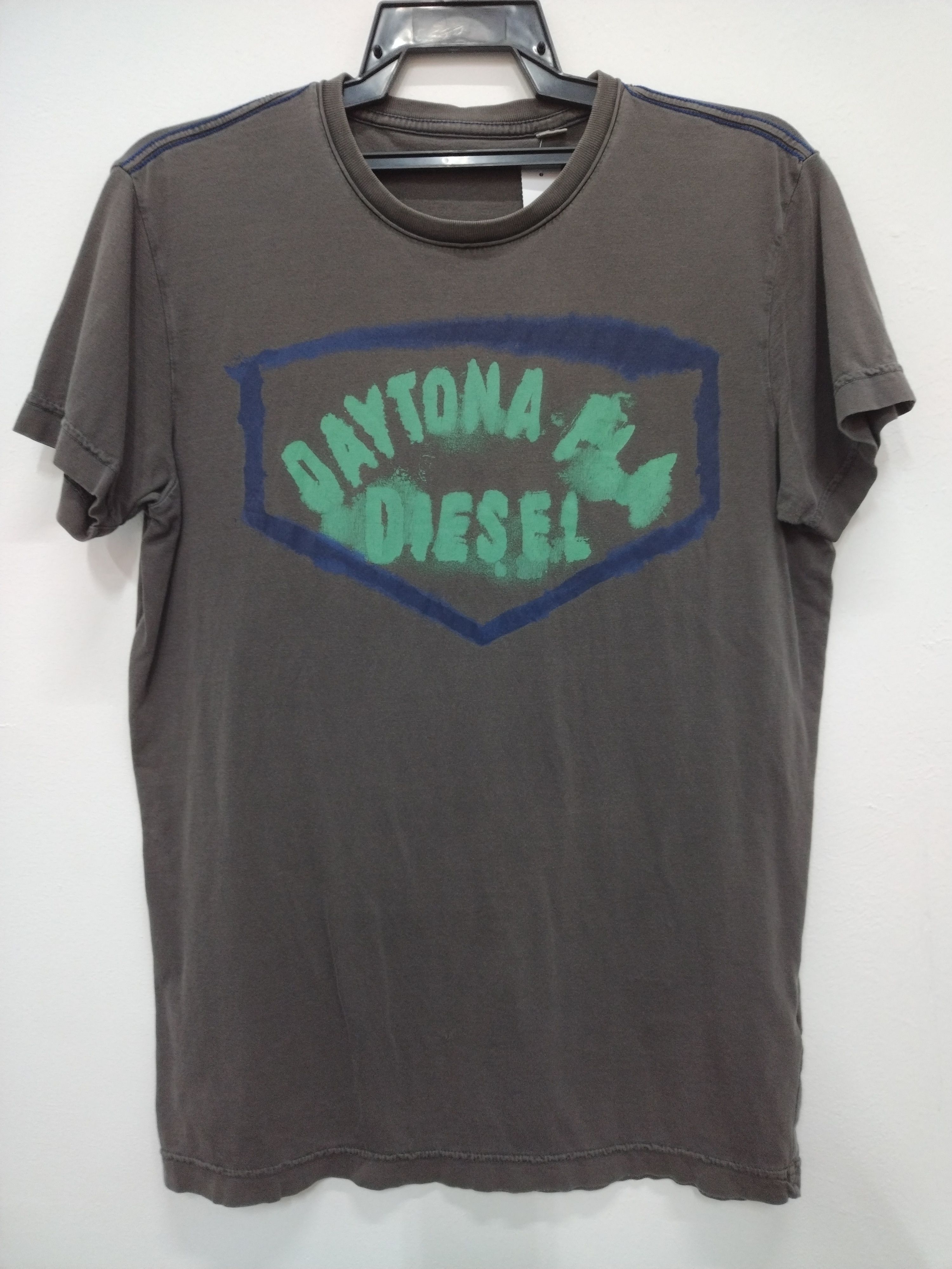 Diesel Daytona Painted Box Logo Nice Design T Shirt Size US M / EU 48-50 / 2 - 1 Thumbnail