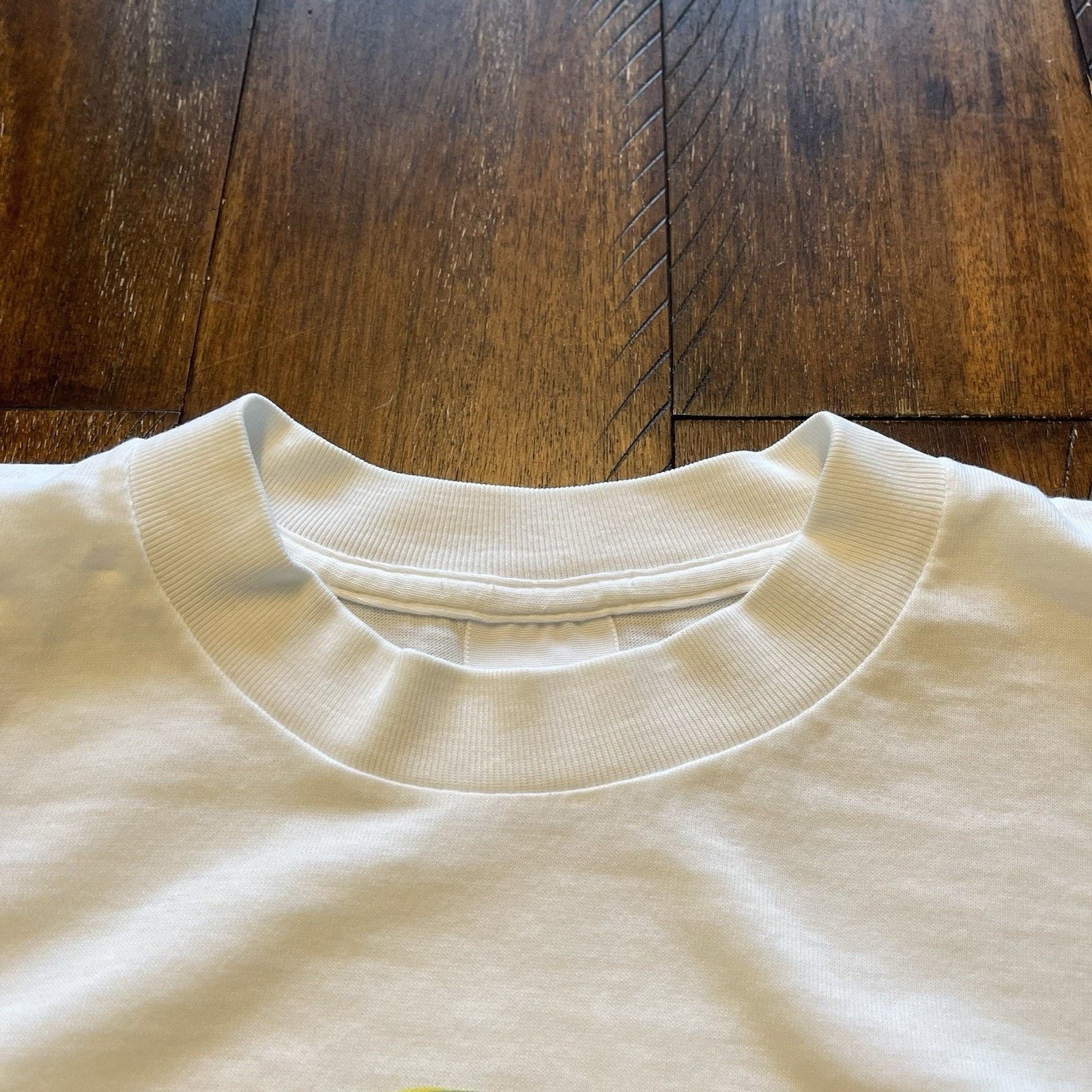 Vintage Vtg single stitch Turnberry Isle Tropical Fish Tshirt Fits M Size US M / EU 48-50 / 2 - 4 Thumbnail
