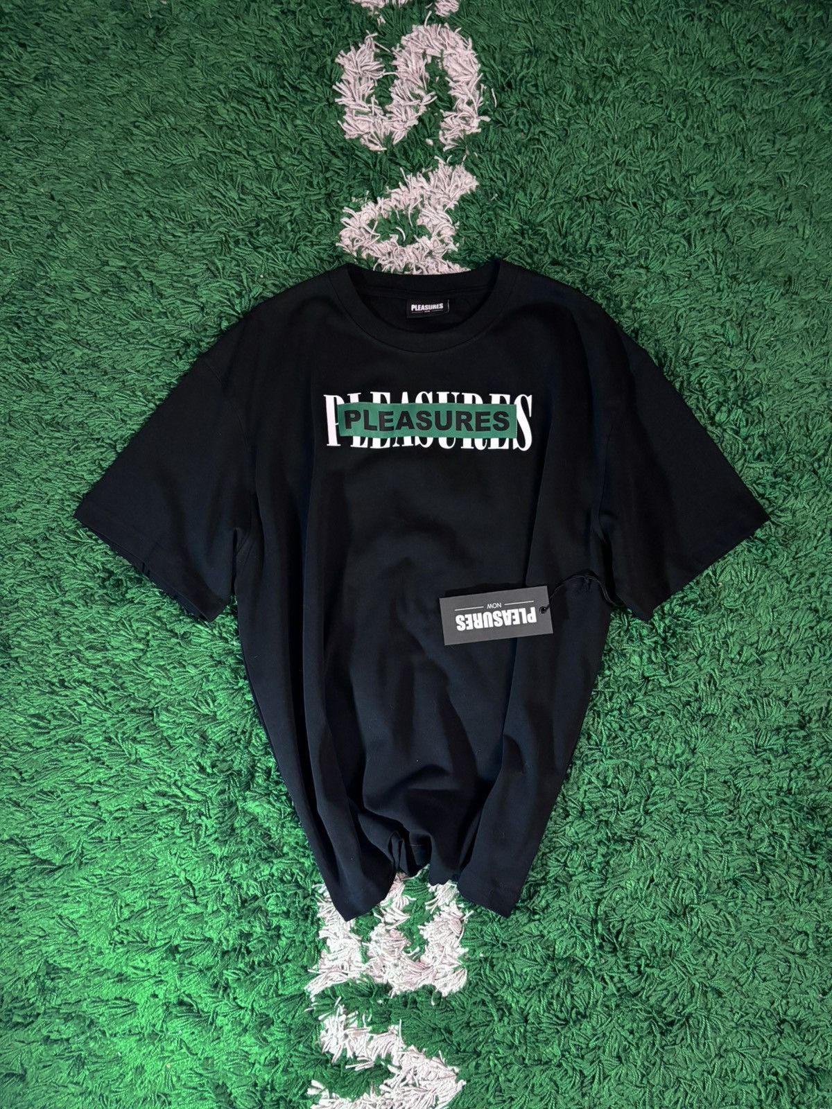 【PLEASURES】プレジャーズ Pleasures Doubles Heavyweight Tee PLEASURES】プレジャーズ Pleasures Doubles Heavyweight Tee