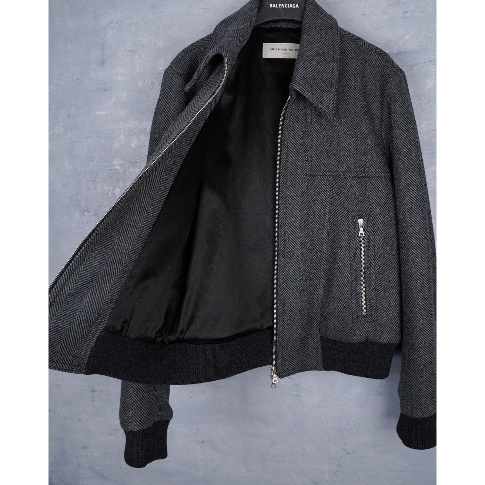 Dries Van Noten Dries van noten herringbone gray wool bomber jacket Size US L / EU 52-54 / 3 - 11 Thumbnail