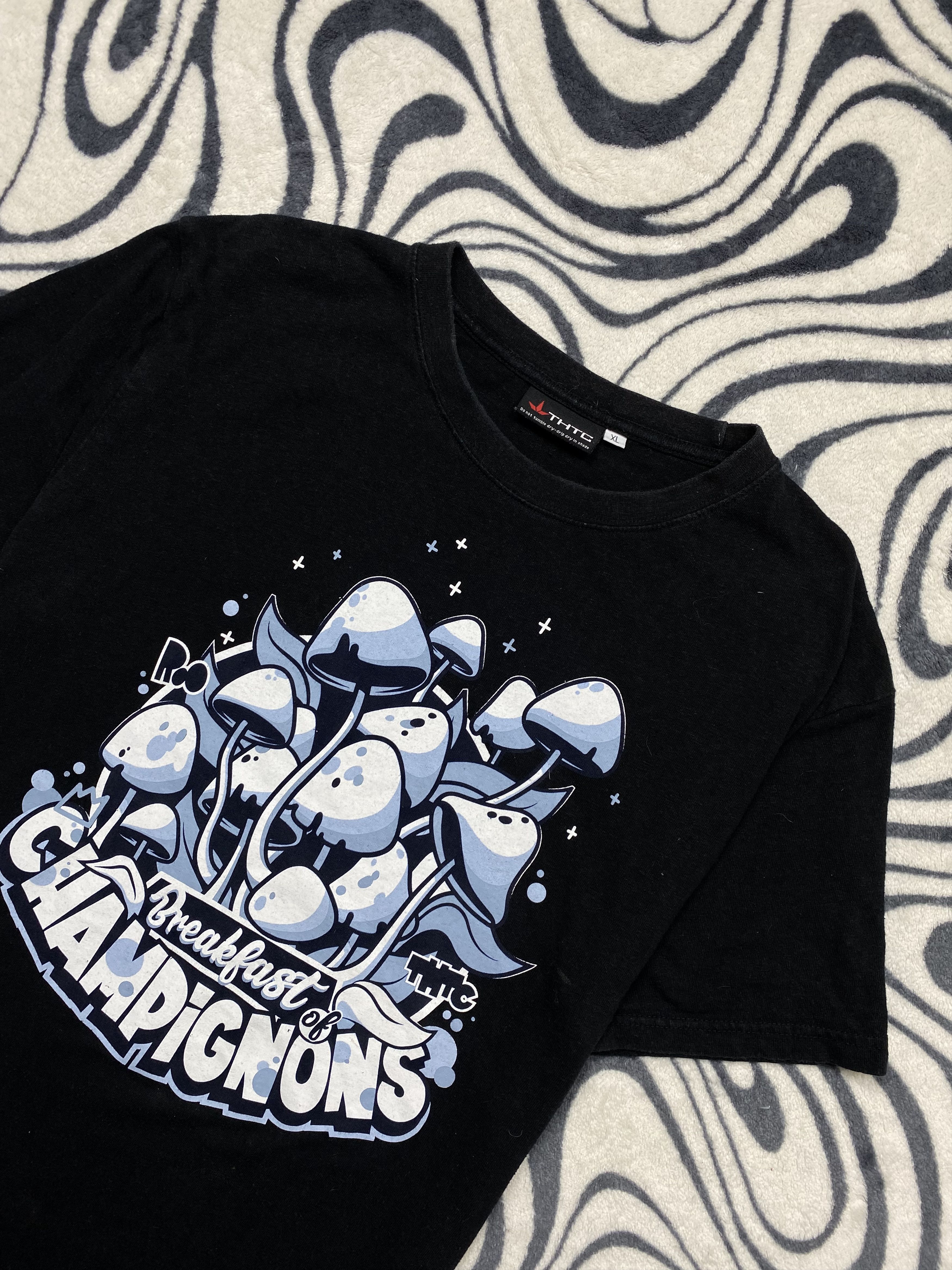 Vintage × Welcome Skateboards THTC Mushrooms Vintage Mens Grafic T-Shirt Y2K Tee Size US L / EU 52-54 / 3 - 3 Thumbnail