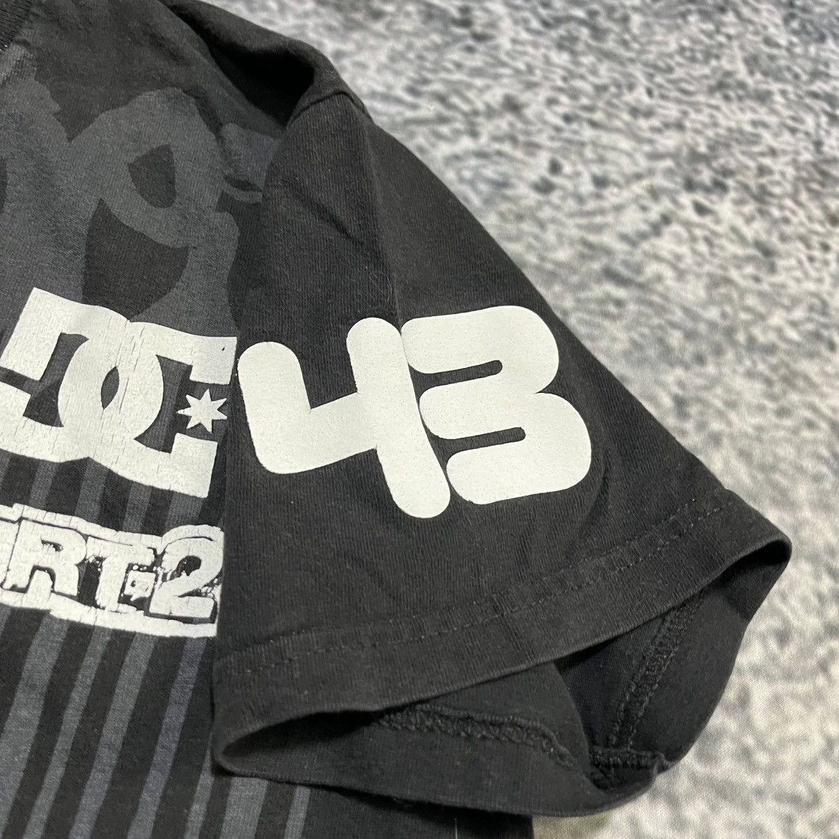 Vintage Ken Block Monster Energy DC Shoes Alpinestars Y2K T Shirt Size US S / EU 44-46 / 1 - 7 Thumbnail