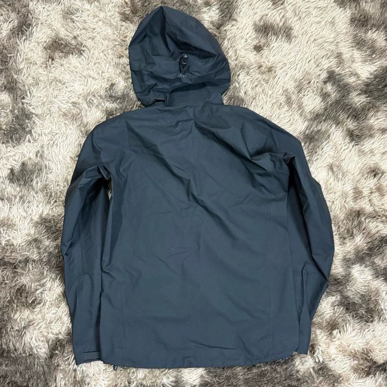 Arc'teryx Arcteryx BETA Jacket GORE-TEX Black Size US XS / EU 42 / 0 - 6 Thumbnail