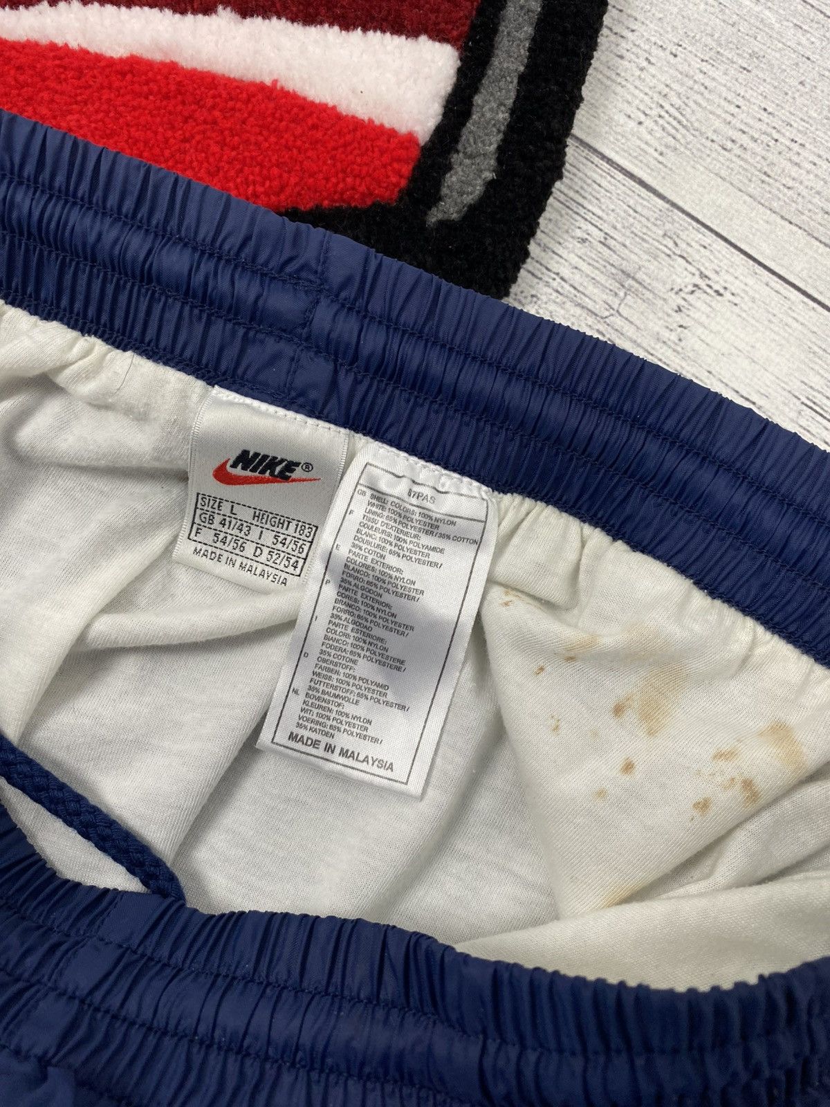 Nike Vintage 90s Nike Nylon Sweatpants Y2K Size L Size US 34 / EU 50 - 10 Thumbnail