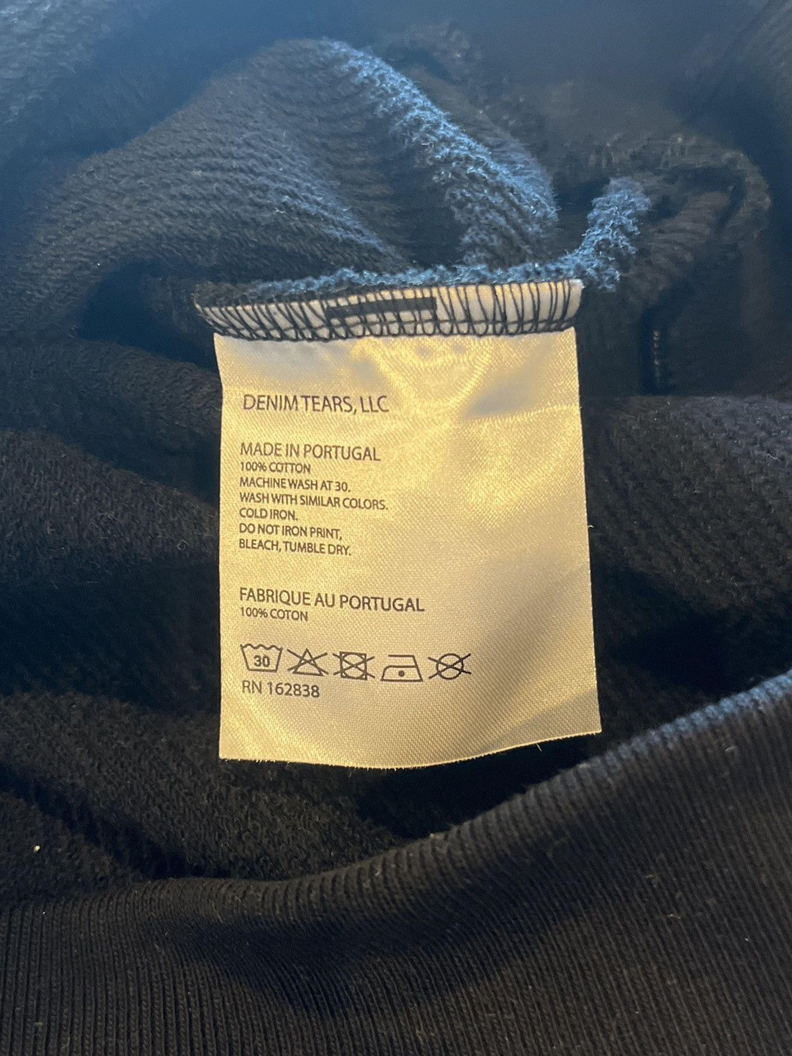 DENIM TEARS Denim Tears Black Cotton Wreath Hoodie Size US XL / EU 56 / 4 - 2 Thumbnail