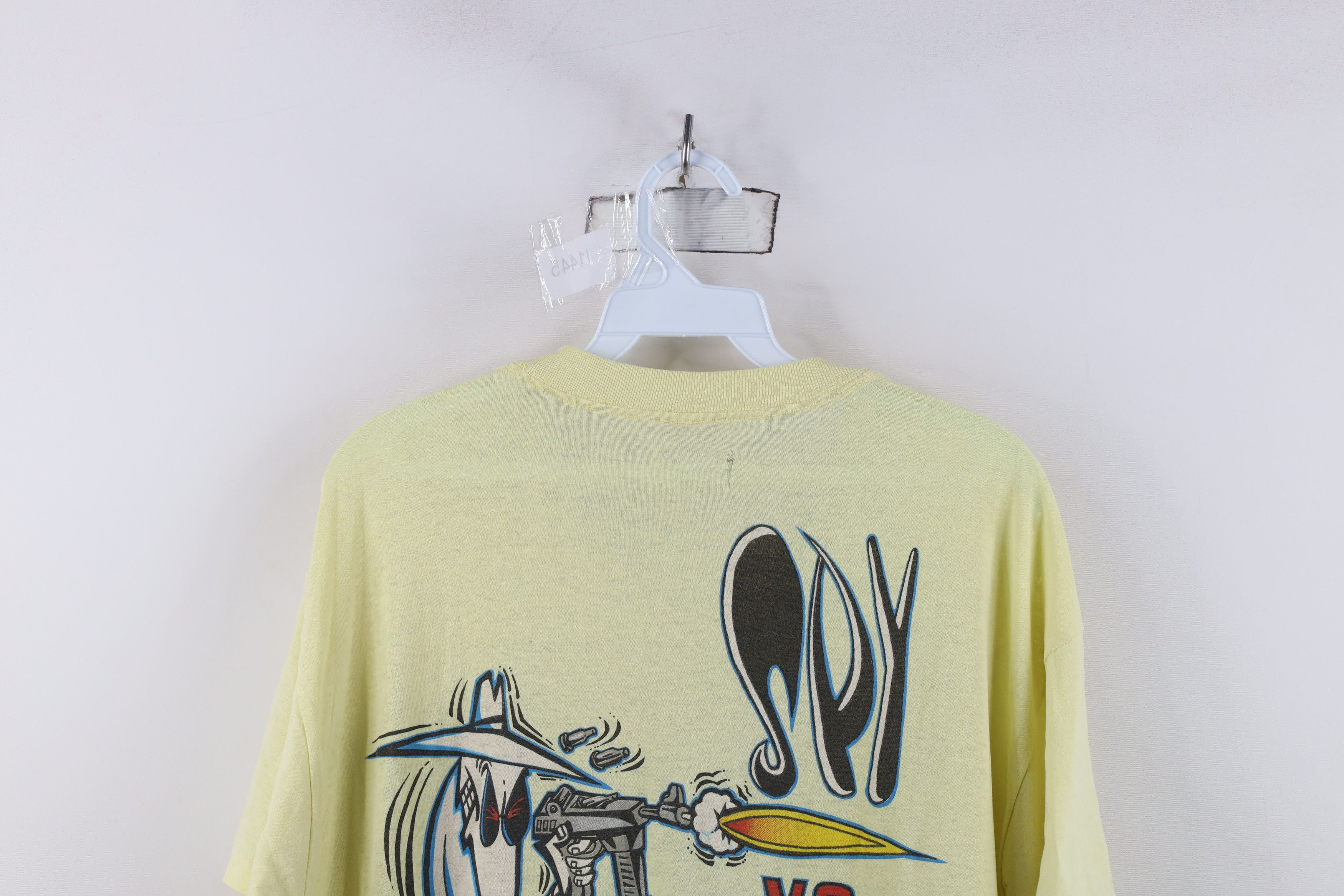 Vintage Vintage 80s Mad Magazine Spell Spy vs Spy T-Shirt Yellow USA Size US XL / EU 56 / 4 - 16 Thumbnail