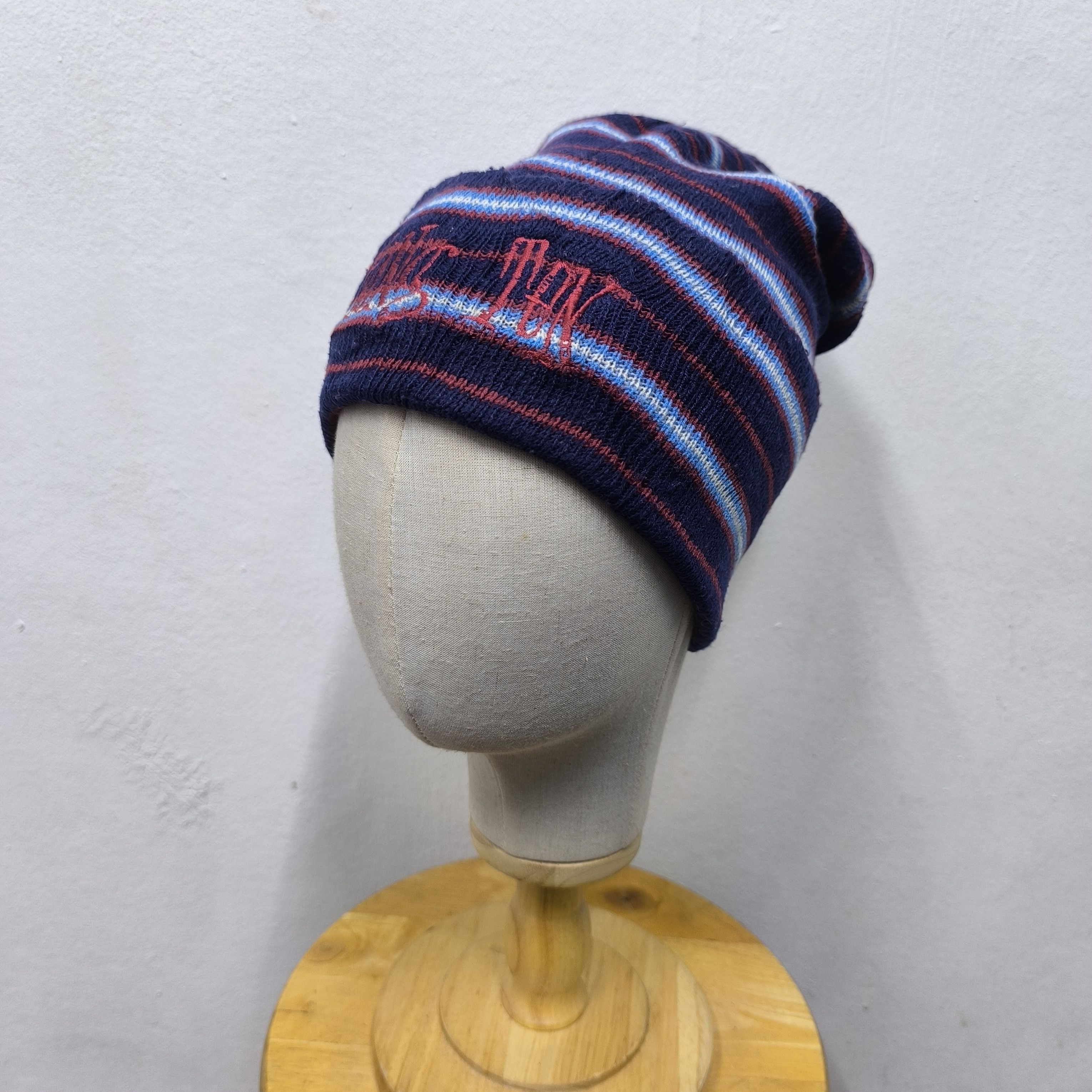 Hang Ten 💀 Vintage hang ten metal design stripes beanie hat Size ONE SIZE - 3 Thumbnail