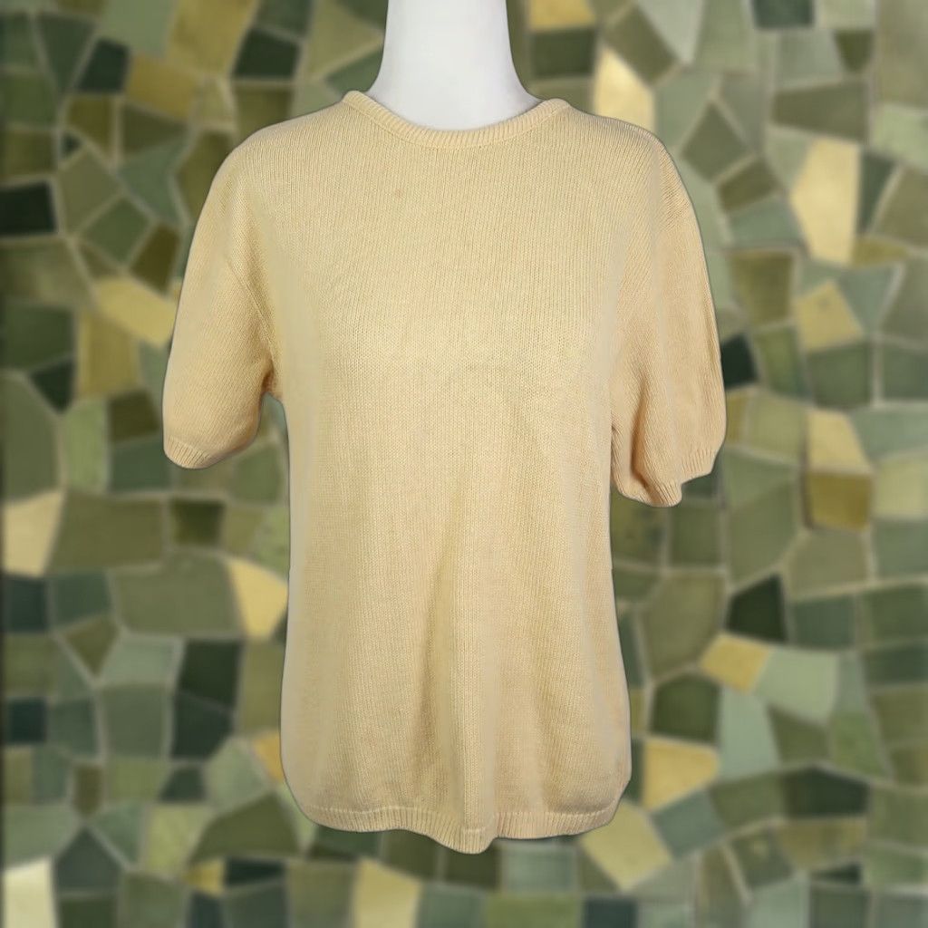 Pierre Cardin VINTAGE Pierre Cardin 90s Light Yellow Cotton Knit Sweater T-Shirt Top M Women Short Sleeve Crew Neck Pullover Solid Casual Vintage 90s Mens Womens Size M / US 6-8 / IT 42-44 - 1 Thumbnail