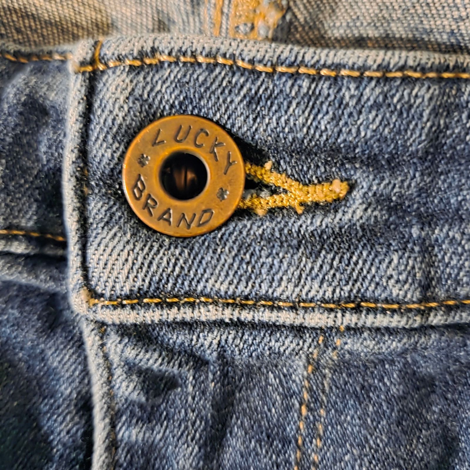 Lucky Brand Lucky Brand Sweet Boot Acid Wash Denim Jeans - Size 12/31 Size 34" / US 12 / IT 48 - 5 Thumbnail