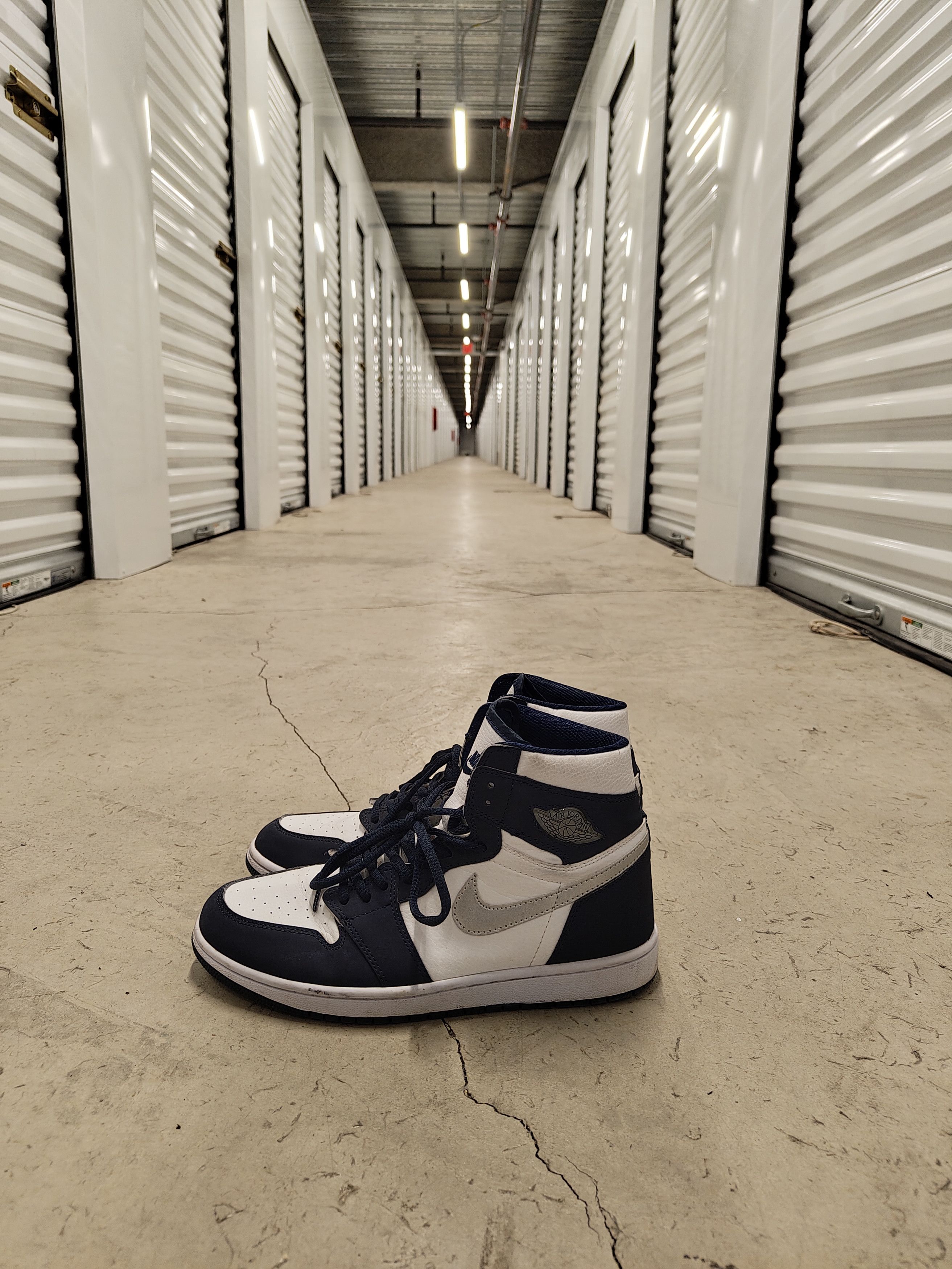 Air Jordan Retro High Midnight Navy