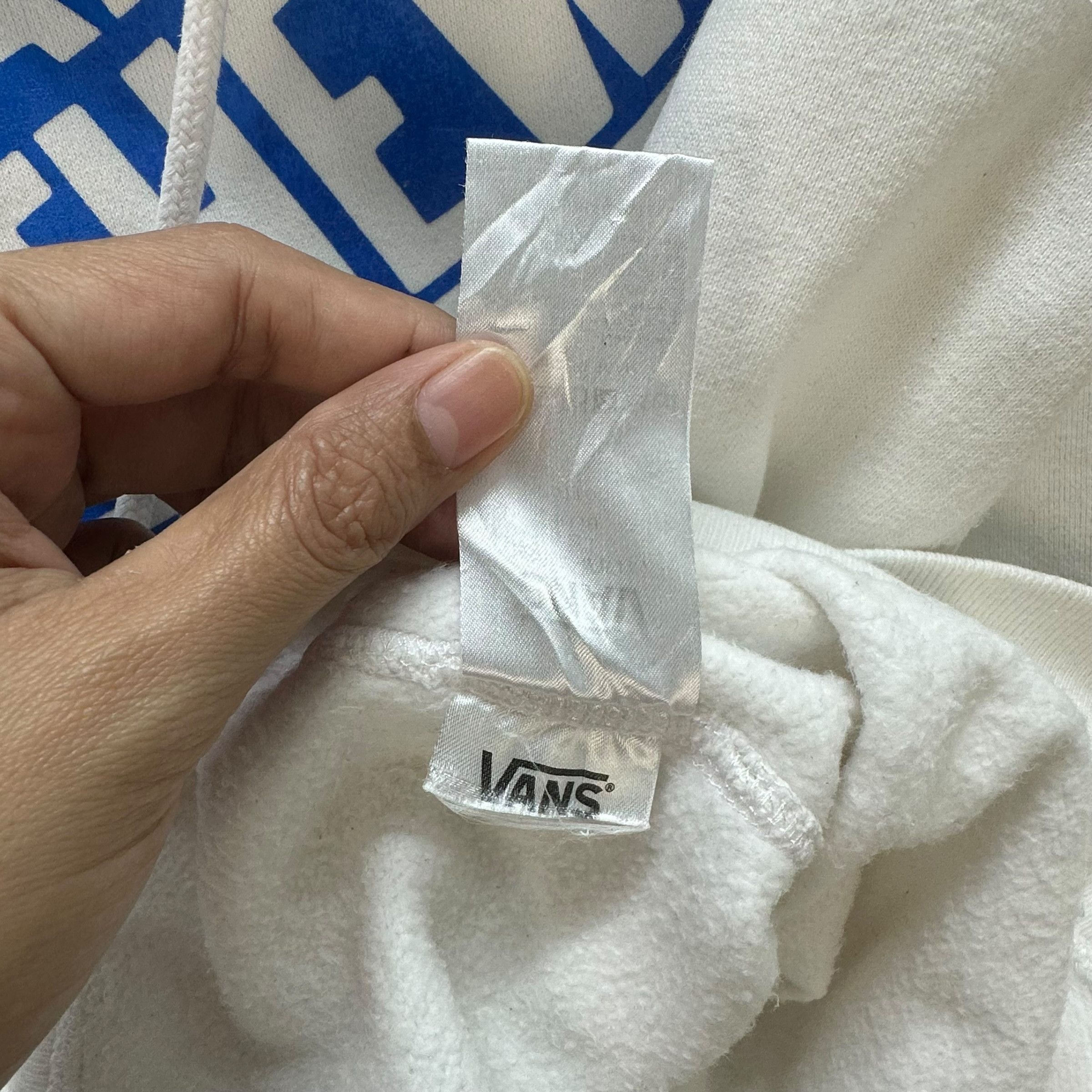 Vans Vans Off The Wall Big Logo Pullover White Hoodies #9186-67 Size US S / EU 44-46 / 1 - 11 Thumbnail