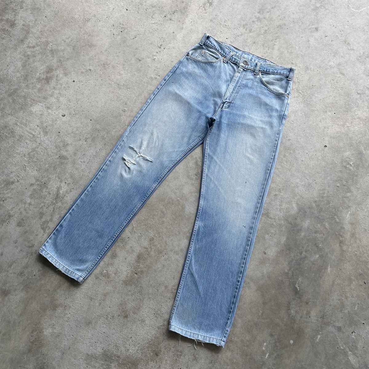 Levi's Vintage Clothing Vintage Levi’s Distressed Faded Jeans Orange Tag Pants Denim Size US 32 / EU 48 - 2 Thumbnail