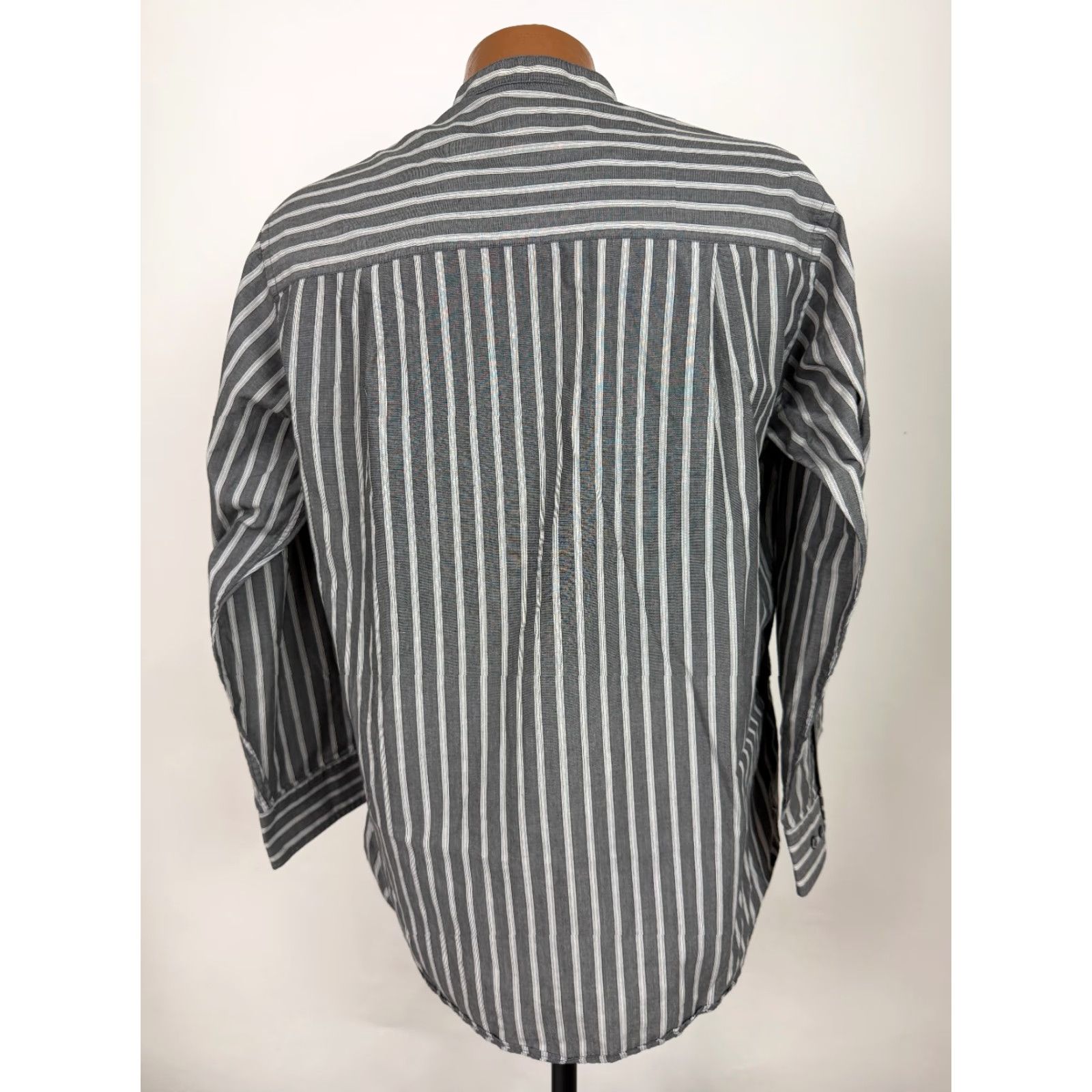 Albert Nipon VINTAGE Albert Nipon Shirt Men L Striped Button-Up Band Collar 80s 90s Preppy Vaporwave Black Size US L / EU 52-54 / 3 - 7 Thumbnail