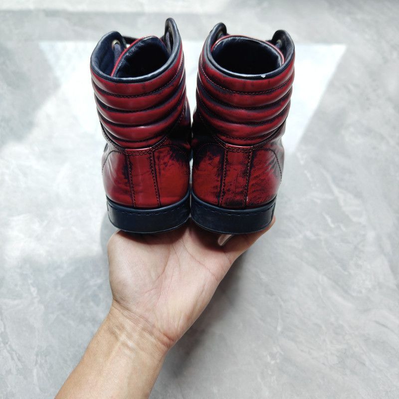 Gucci Gucci Classic High-Top Sneakers in Red and Black Size US 7.5 / EU 40-41 - 1 Thumbnail