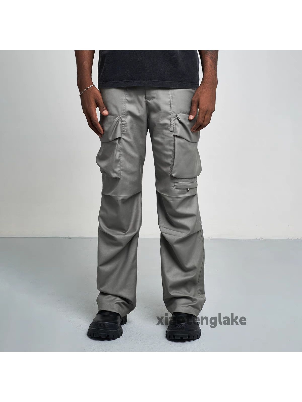 Designer × Japanese Brand × Vintage utility military outdoor pleated yuppie cargo pants Size US 28 / EU 44 - 1 Thumbnail