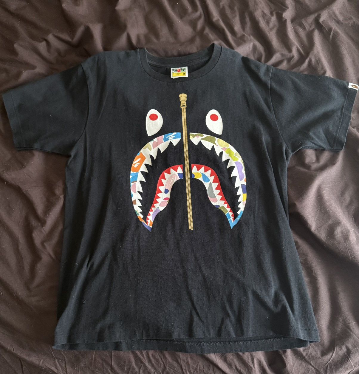 Bape Bape Camo Multicolor Shark T shirt Size US M / EU 48-50 / 2 - 1 Thumbnail