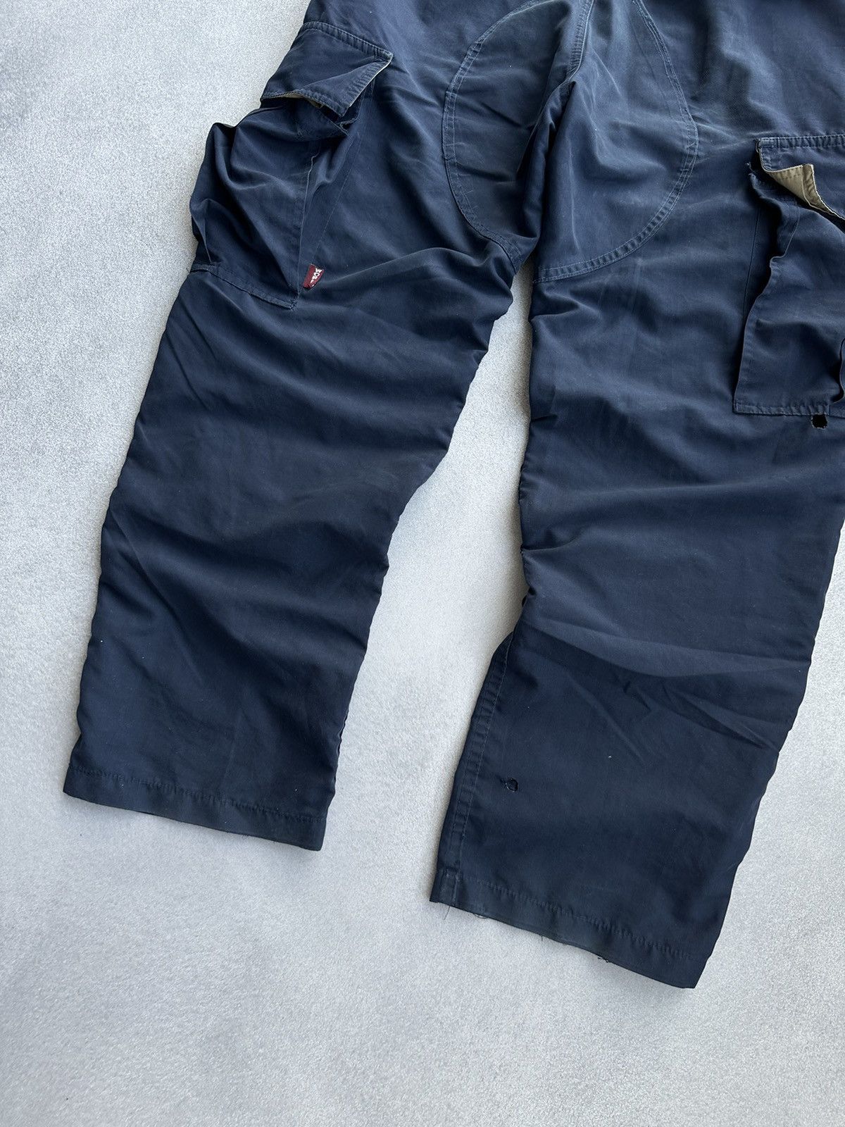 Vintage × World Industries Vintage World Industries 90sUSA Nylon Distressed Cargo Pants Size US 28 / EU 44 - 17 Thumbnail