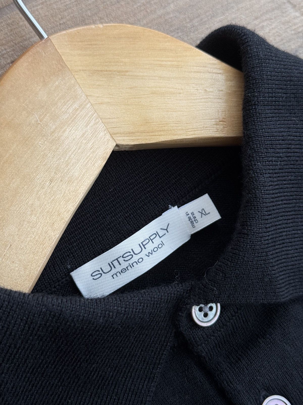 Suitsupply × Vintage Vintage Suitsupply Black Merino Wool 1/4 Button Sweater Size US XL / EU 56 / 4 - 6 Thumbnail