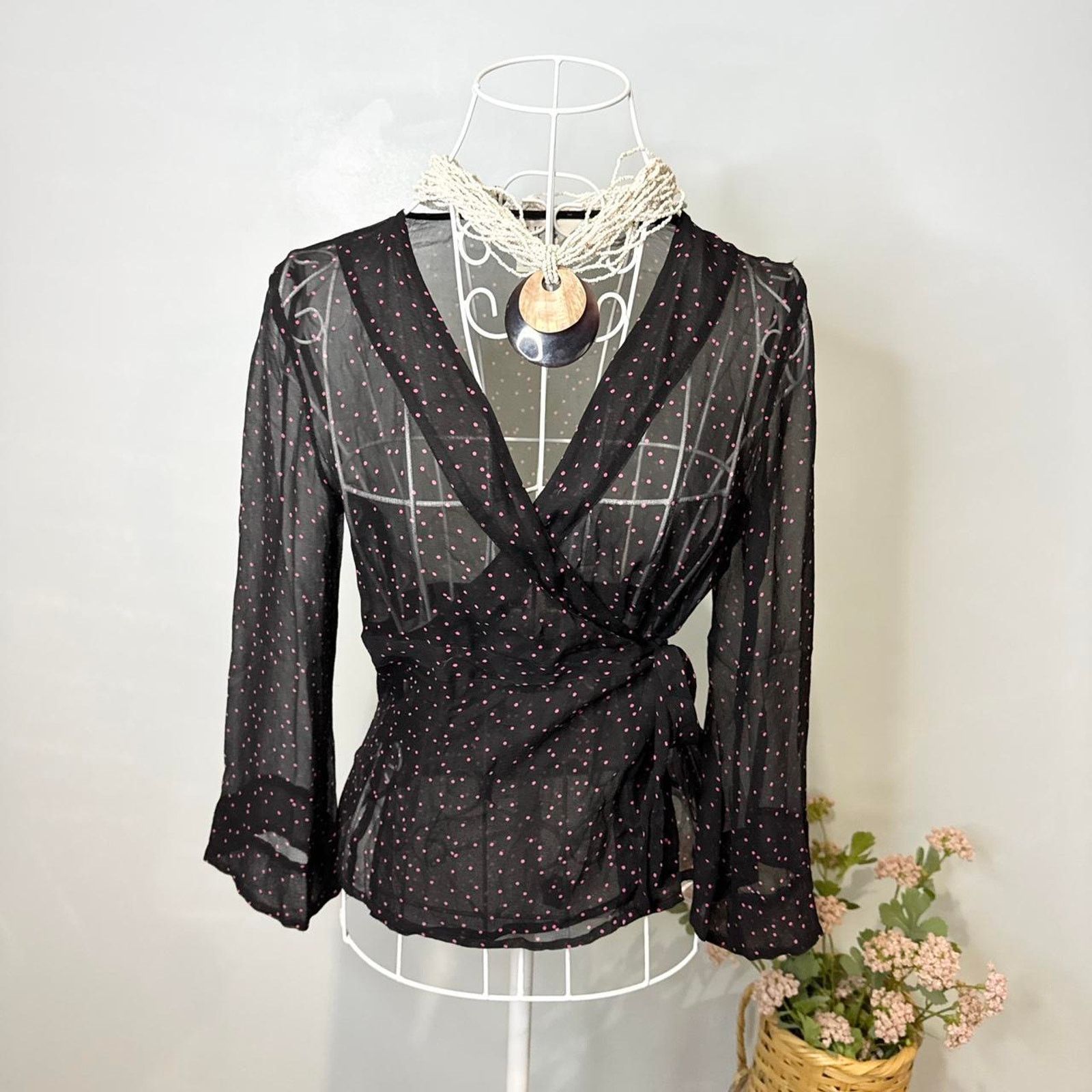 Other Pink & black polka dot silky vintage long sleeve blouse Size M / US 6-8 / IT 42-44 - 2 Thumbnail