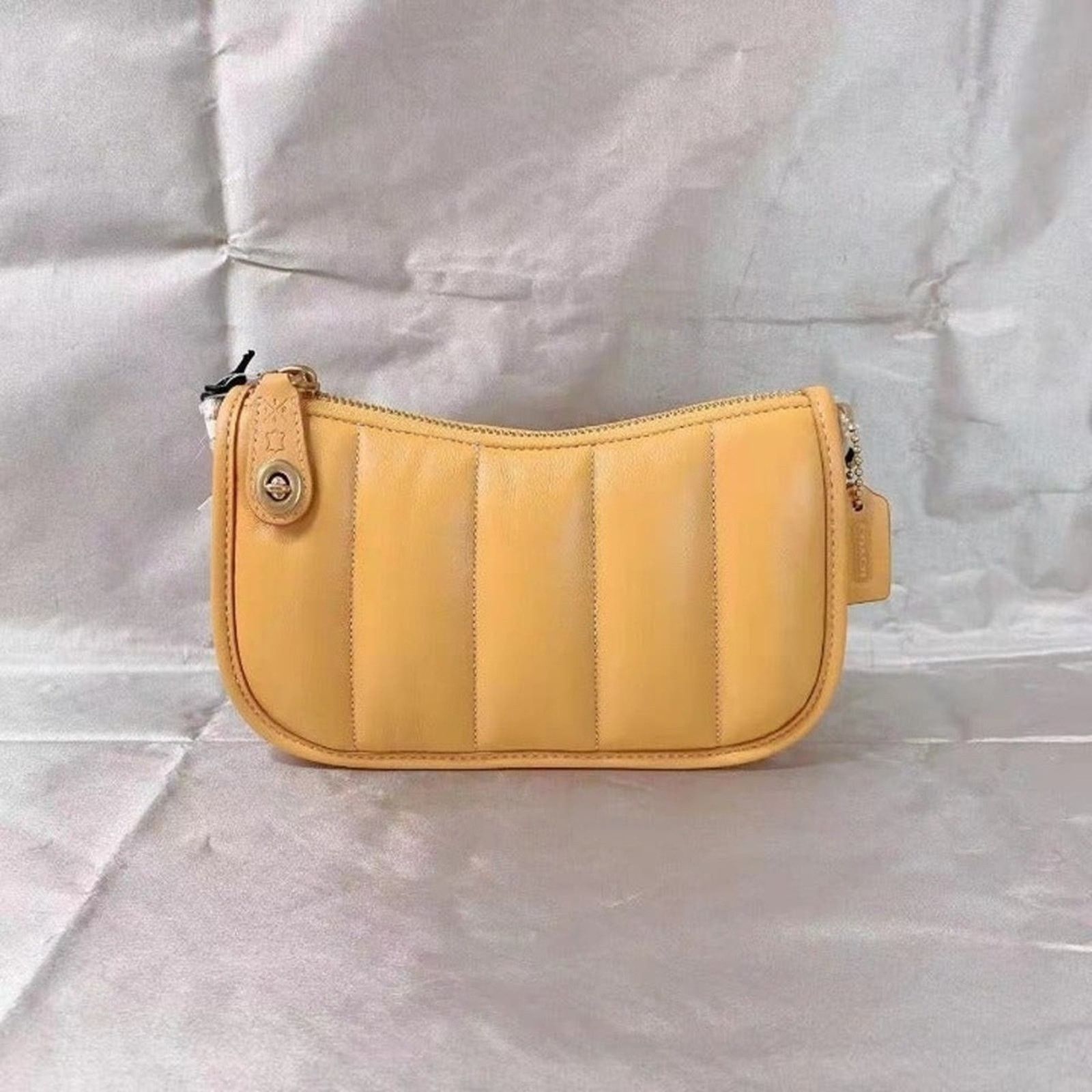 Coach Coach C3490 Swinger 20 With Quilting In Brass/Buttercup Size ONE SIZE - 2 Thumbnail