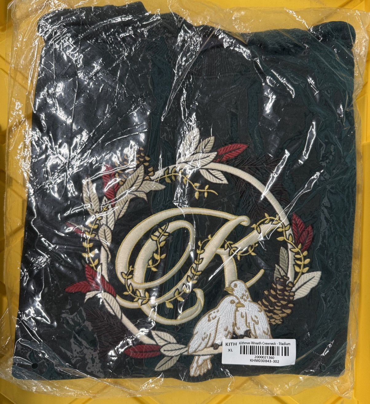 Kith KITH Kithmas Wreath Crewneck Sweatshirt in Stadium Size XL Size US XL / EU 56 / 4 - 5 Thumbnail
