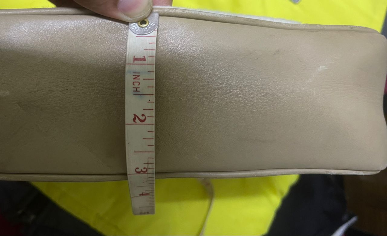 Gucci Vintage Gucci Sling Bag Size ONE SIZE - 21 Thumbnail