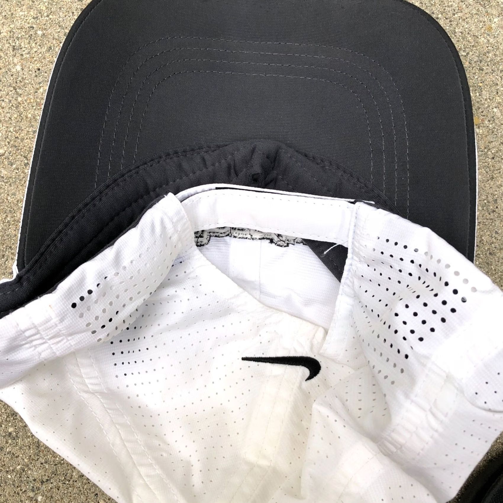 Nike NIKE Heritage 86 Dri-Fit Passion 4 Tri Hat Vented Lightweight Cap White Mens One Size Adjustable Lightweight Baseball Cap Size ONE SIZE - 4 Thumbnail