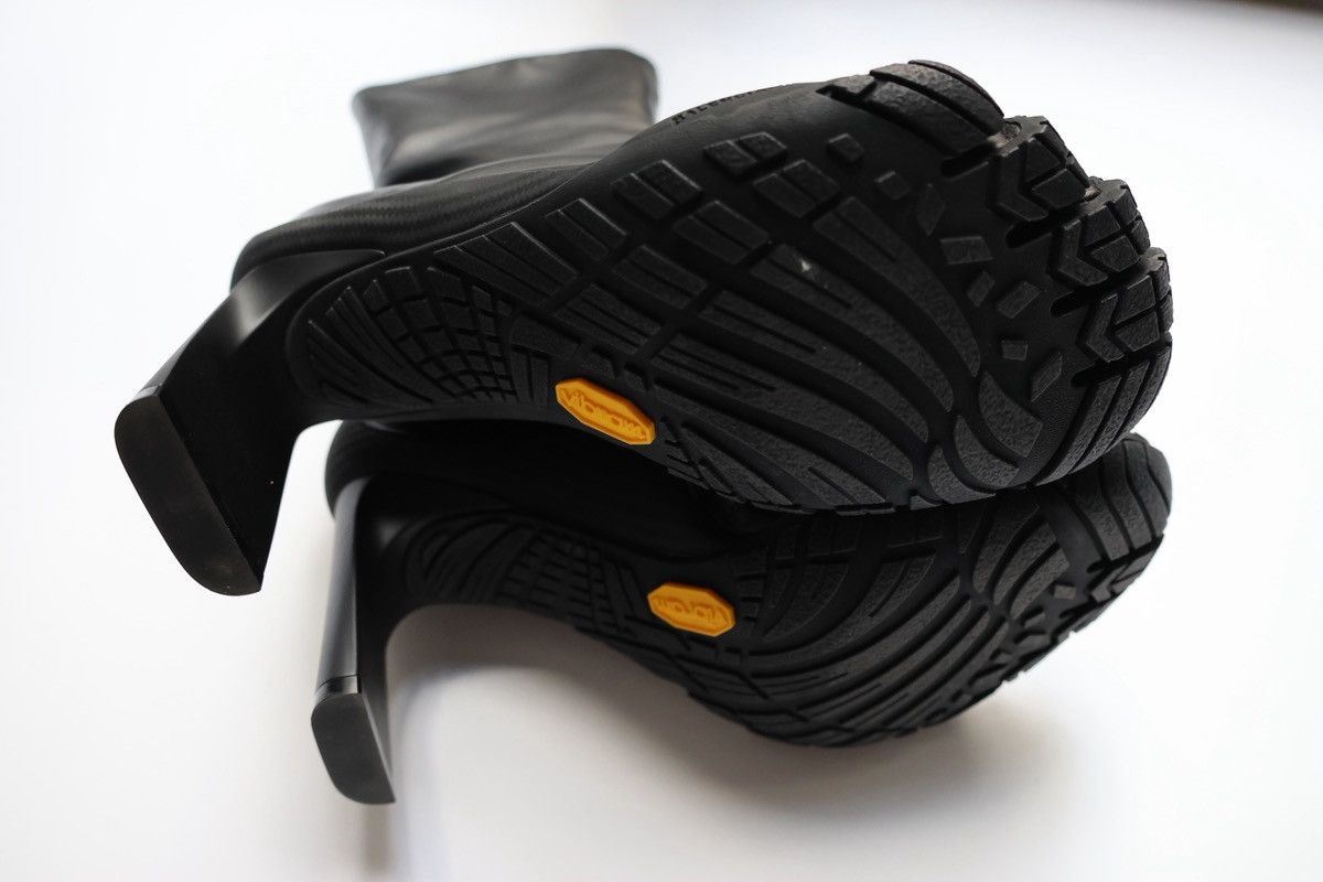 Balenciaga × Vibram Balenciaga Vibram FiveFingers Leather Heeled Toe AW20 Size US 7 / IT 37 - 4 Thumbnail