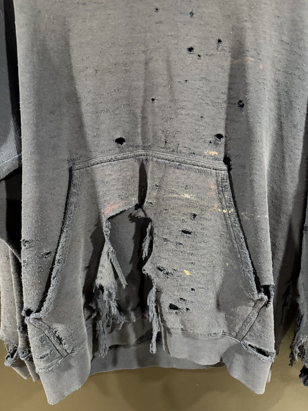 Vintage 2000s Y2K Vintage Nike Grunge Distressed Thrashed Hoodie M Size US M / EU 48-50 / 2 - 3 Thumbnail