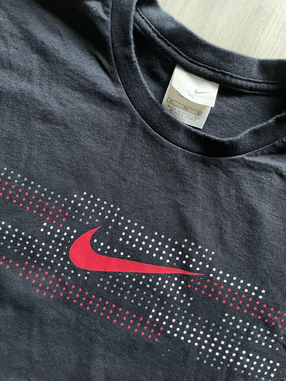 Nike Rare Vintage Nike Micheal Vick Logo Shirt Sz XL Size US XL / EU 56 / 4 - 2 Thumbnail