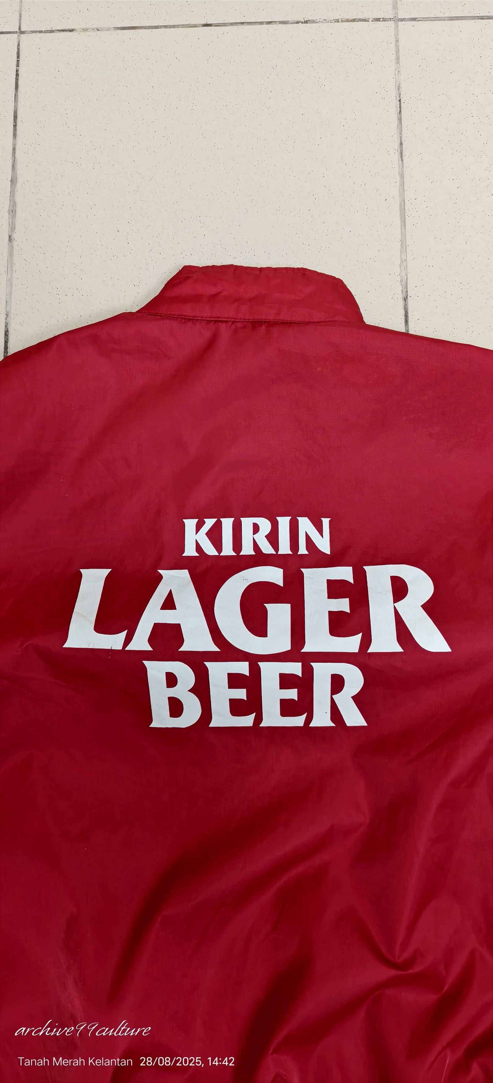 Japanese Brand Vintage 90's KIRIN LAGER BEER Japan Staff bomber jacket Size US M / EU 48-50 / 2 - 12 Thumbnail