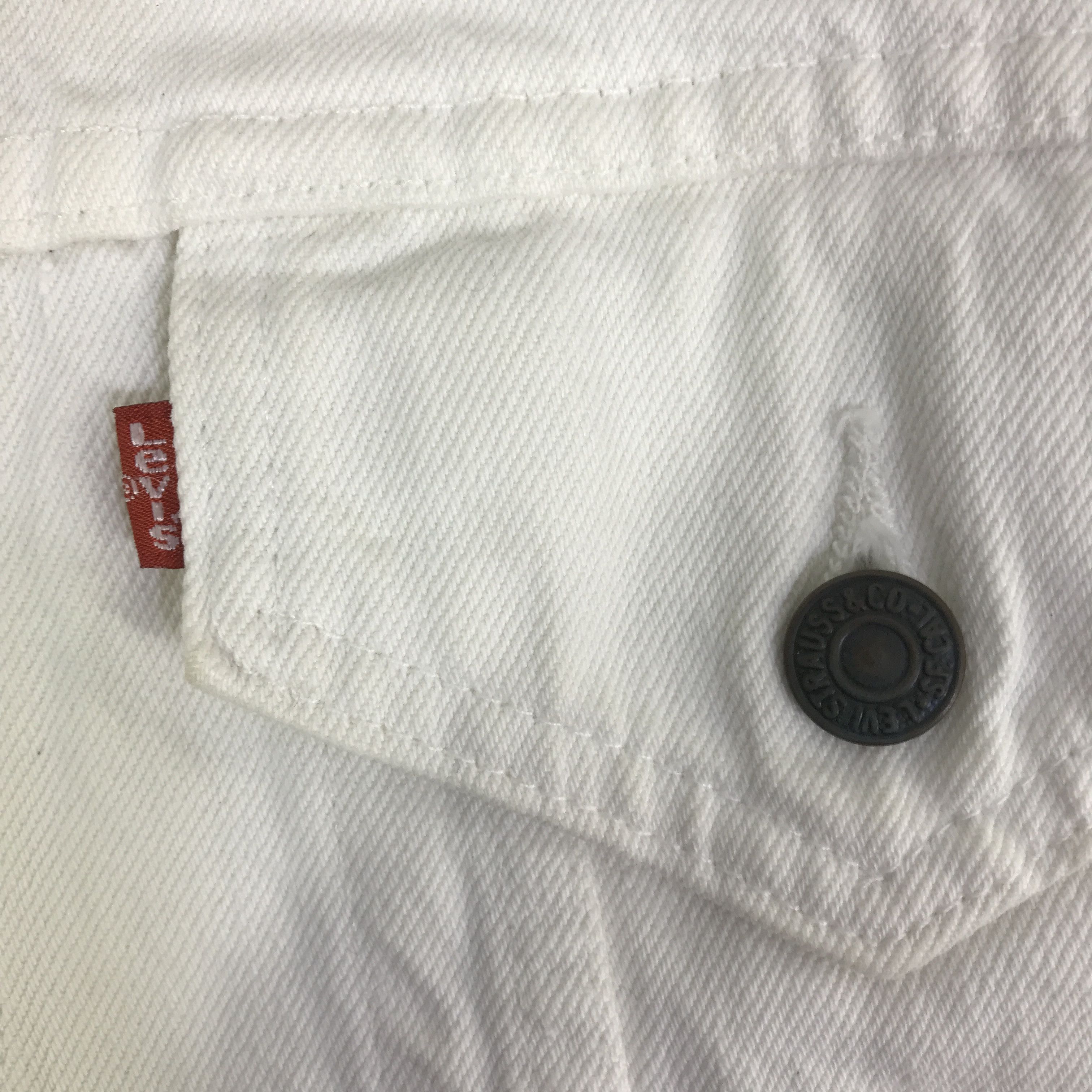 Levi's Vintage Clothing LEVIS STRAUSS TRACKER WHITE DENIM JACKET K84B17 Size US L / EU 52-54 / 3 - 10 Thumbnail