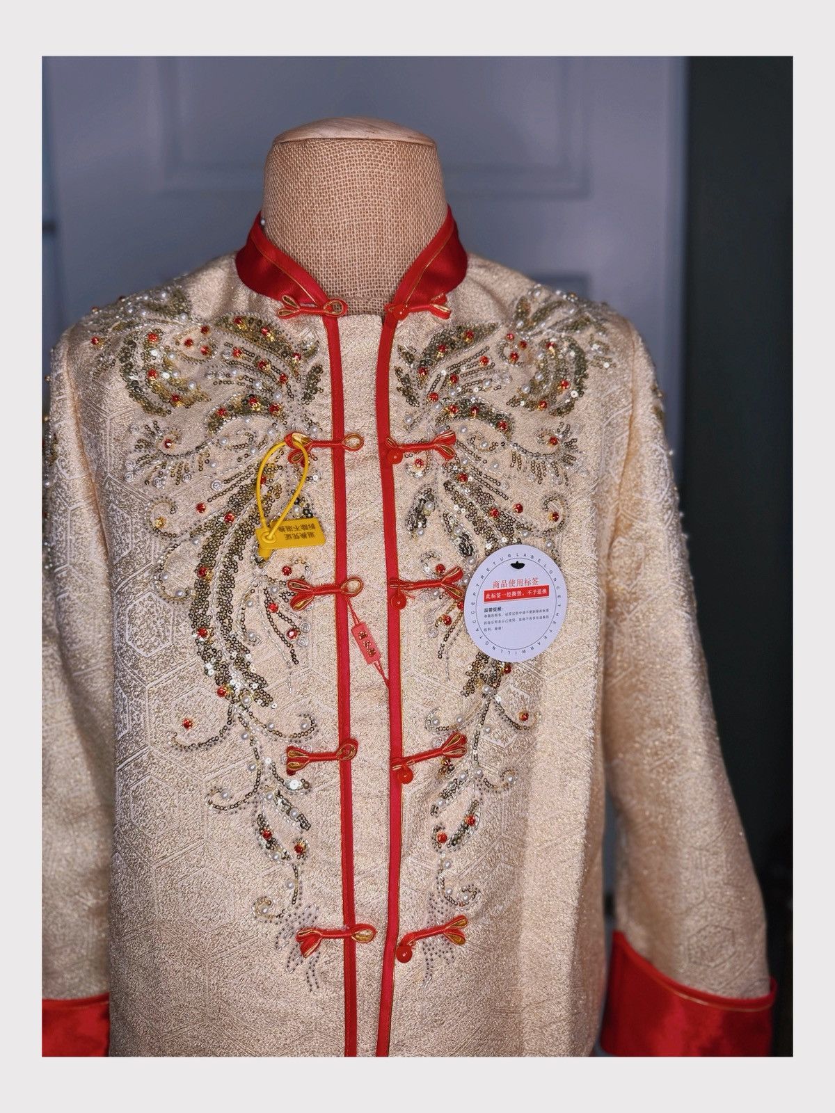 Other Brand New Traditional Chinese Men’s Wedding Outfit Size 38L - 1 Thumbnail