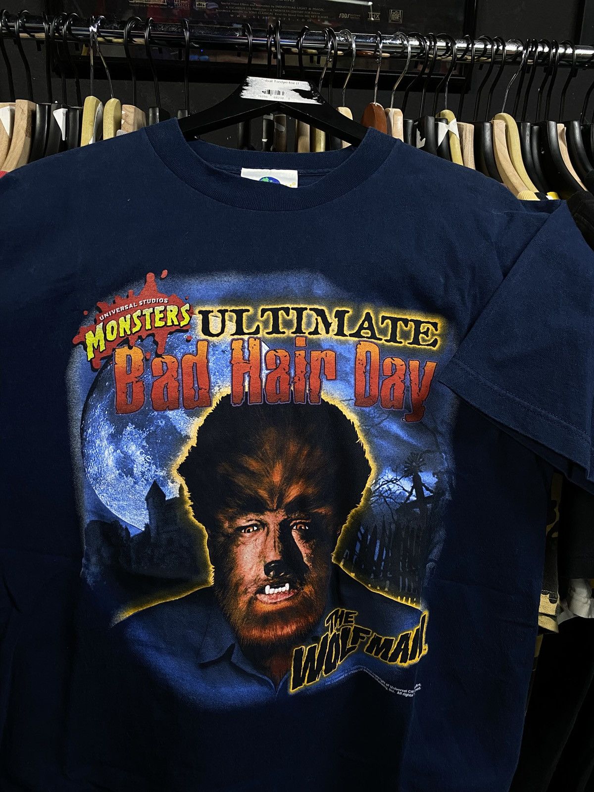 Vintage Vintage 90’s Wolfman T-Shirt Universal Studios Large Size US L / EU 52-54 / 3 - 2 Thumbnail