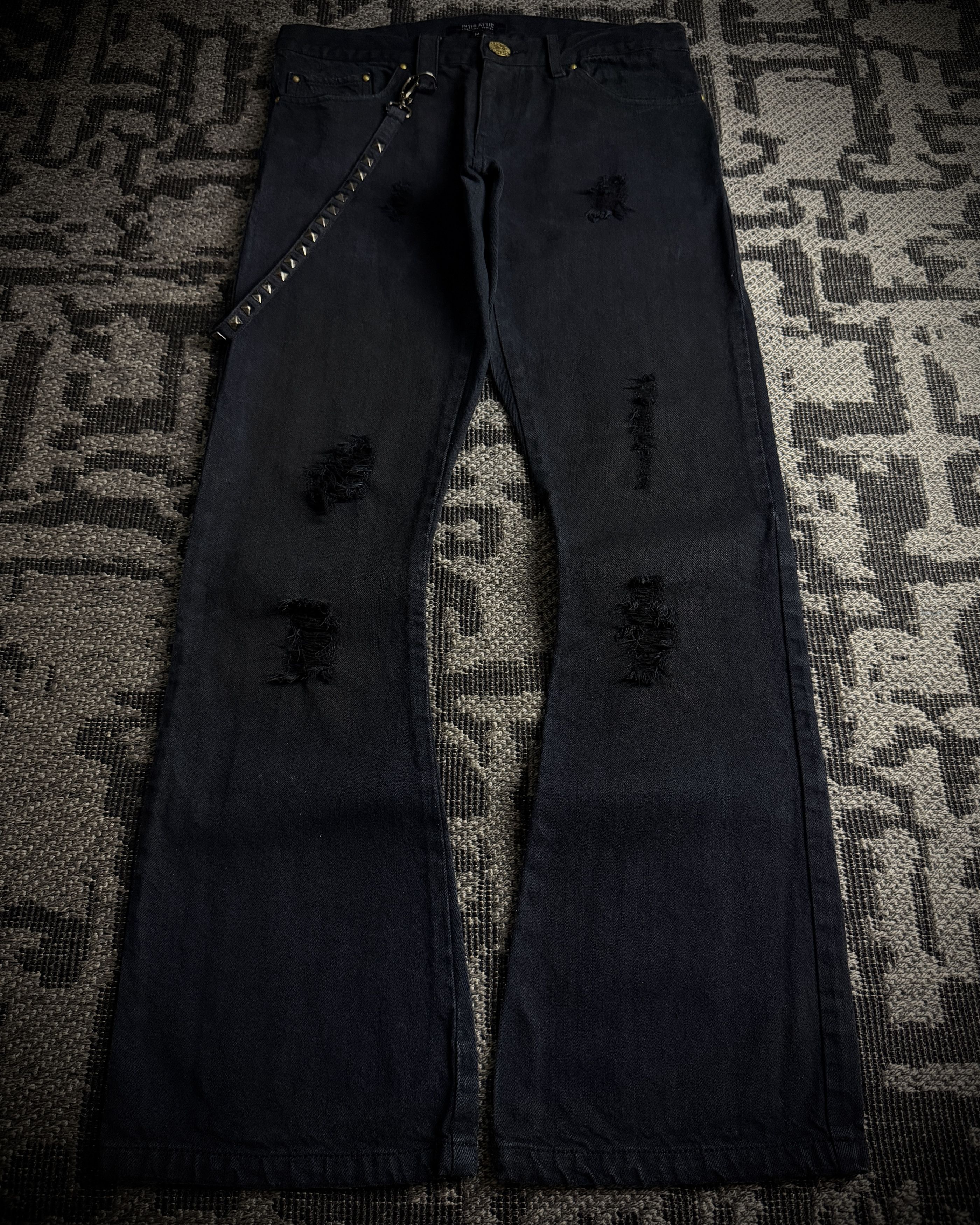 In The Attic In The Attic Rock Studded Strap Distressed Flare Denim Size US 31 - 1 Thumbnail