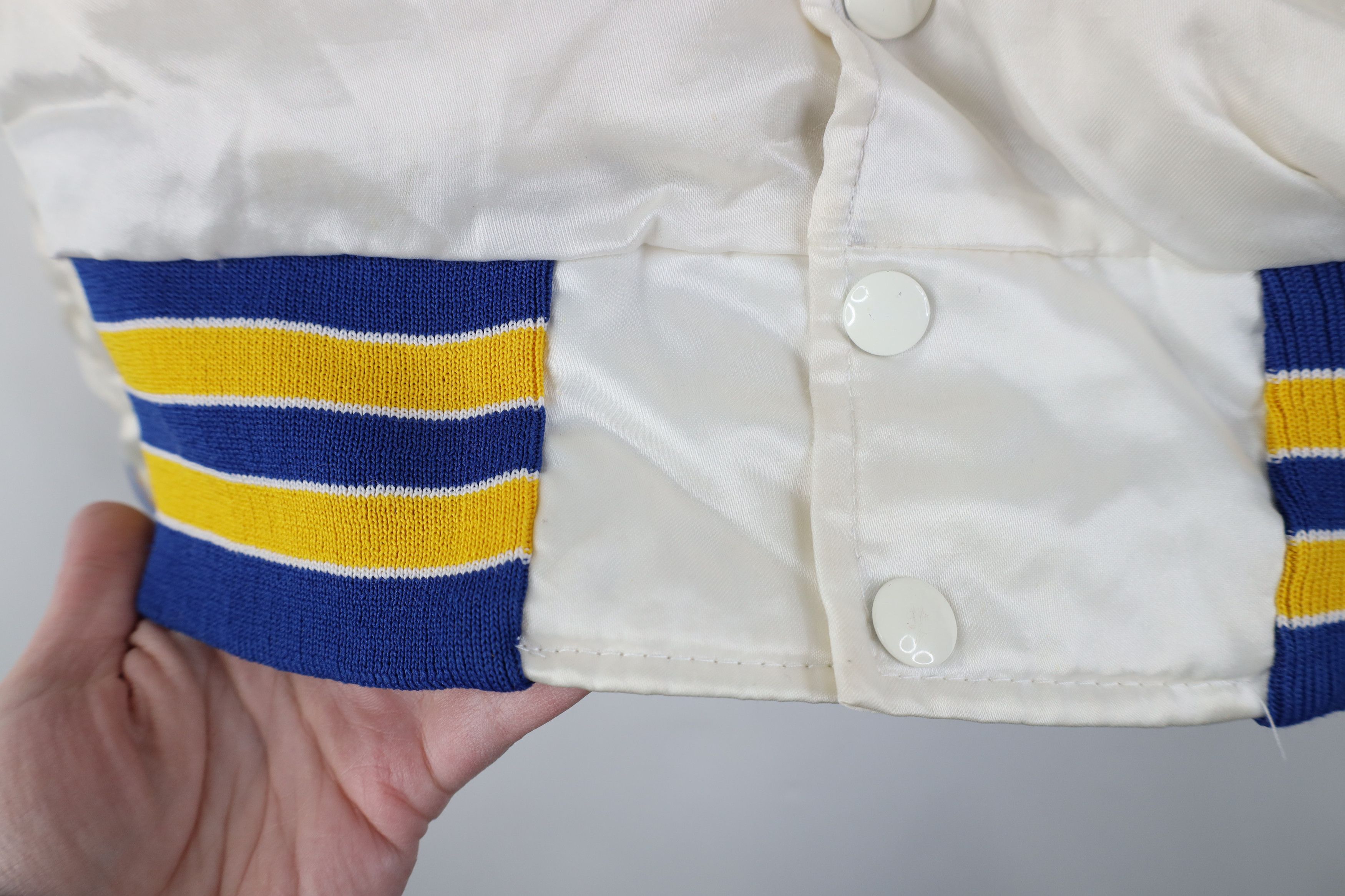 Vintage Vintage 80s 90s Streetwear Quilted Satin Bomber Jacket USA Size US S / EU 44-46 / 1 - 6 Thumbnail
