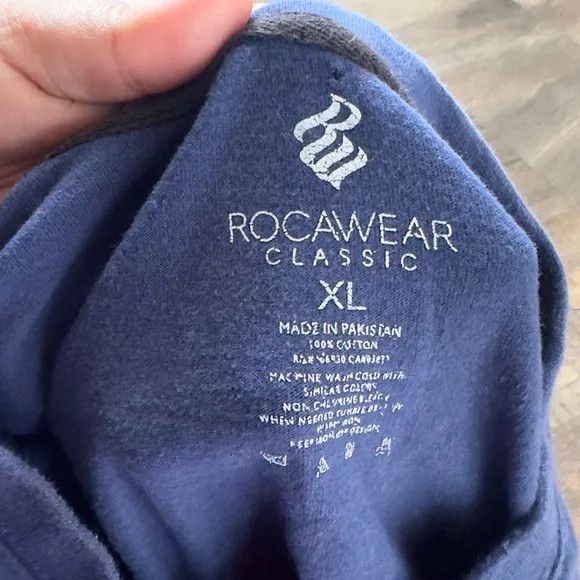 Rocawear × Vintage Vintage Rocawear Tee Size US XL / EU 56 / 4 - 4 Thumbnail
