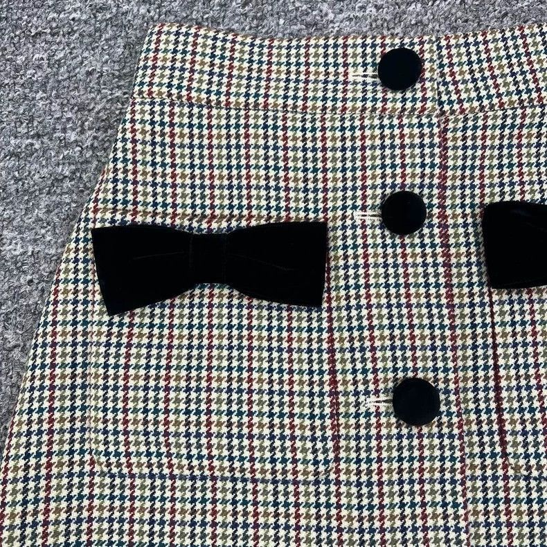 Celine Miumiu Checkered Skirt with Bow Detail Size 34" / US 12 / IT 48 - 4 Thumbnail