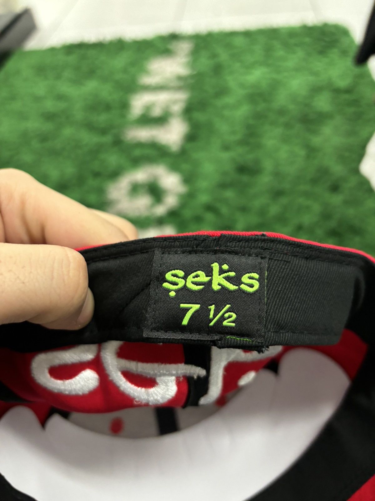 Other Seks fitted hat red white 7 1/2 Size ONE SIZE - 3 Thumbnail
