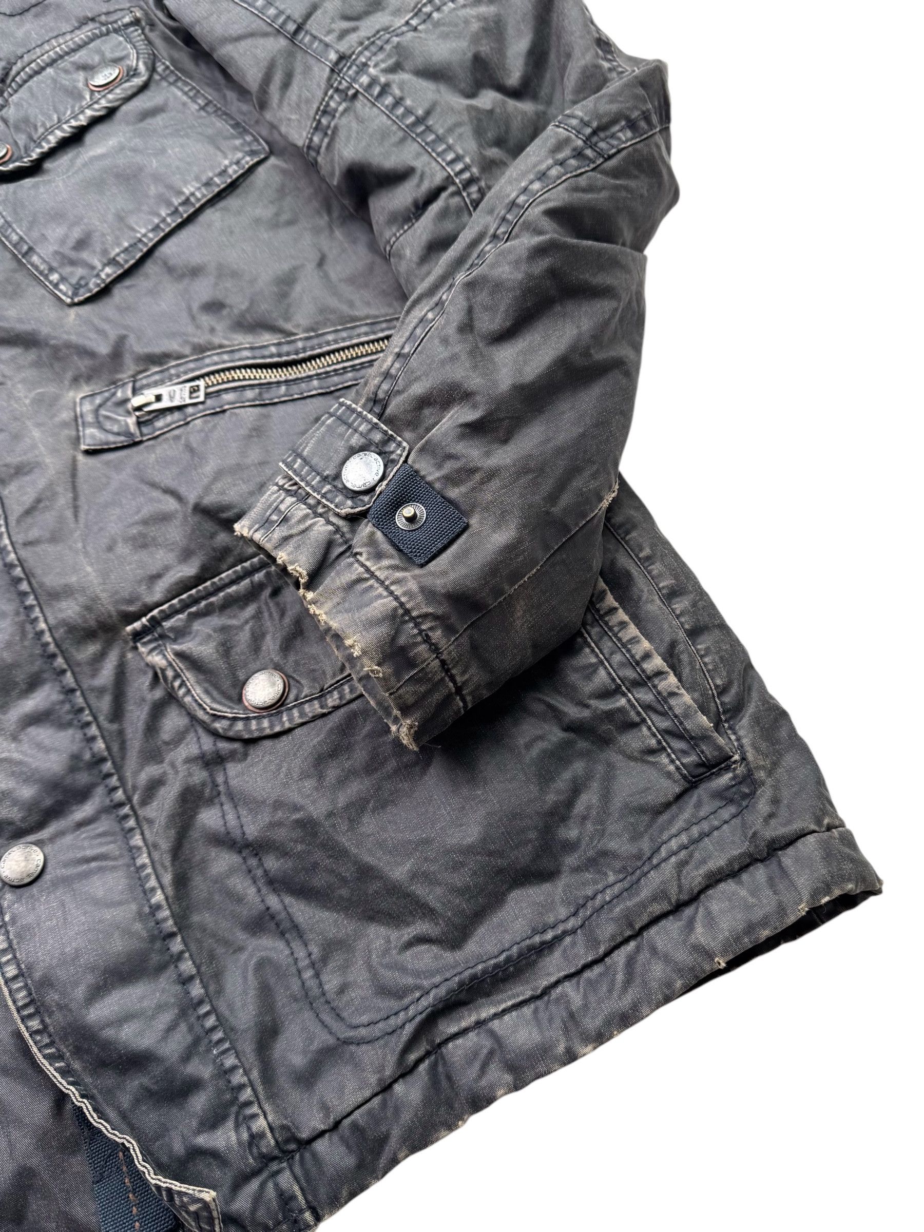 Japanese Brand Y2K Washed and Distressed Jacket W36(V9) Size US L / EU 52-54 / 3 - 4 Thumbnail