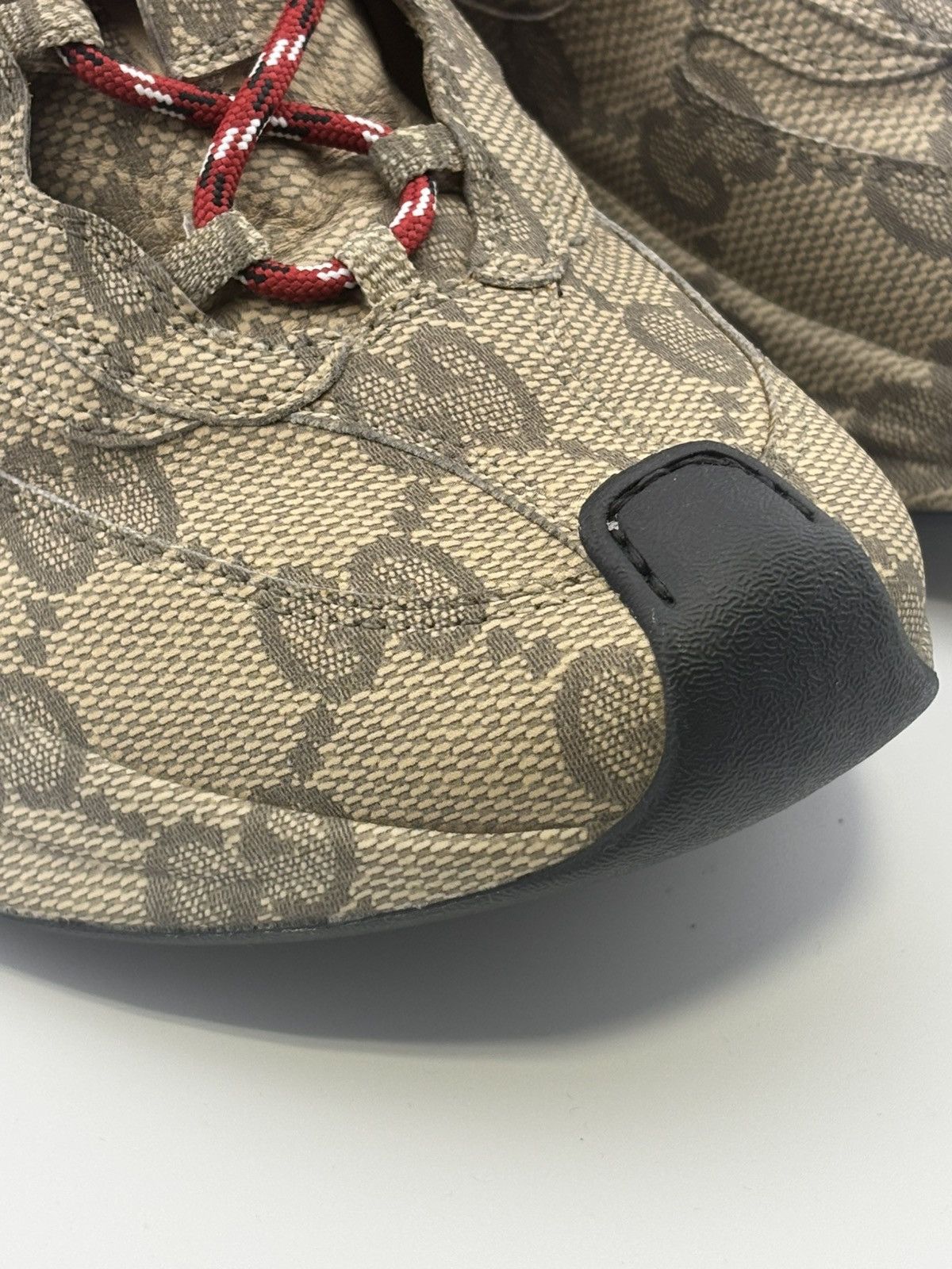 Gucci GUCCI RUN GG CUBIC BEIGE EBONY SIZE 9 Size US 9 / EU 42 - 6 Thumbnail