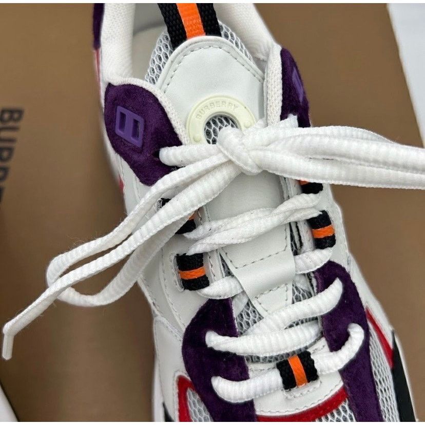 Burberry Men’s Burberry logo print trainer sneakers size 8 Size US 8 / EU 41 - 5 Thumbnail