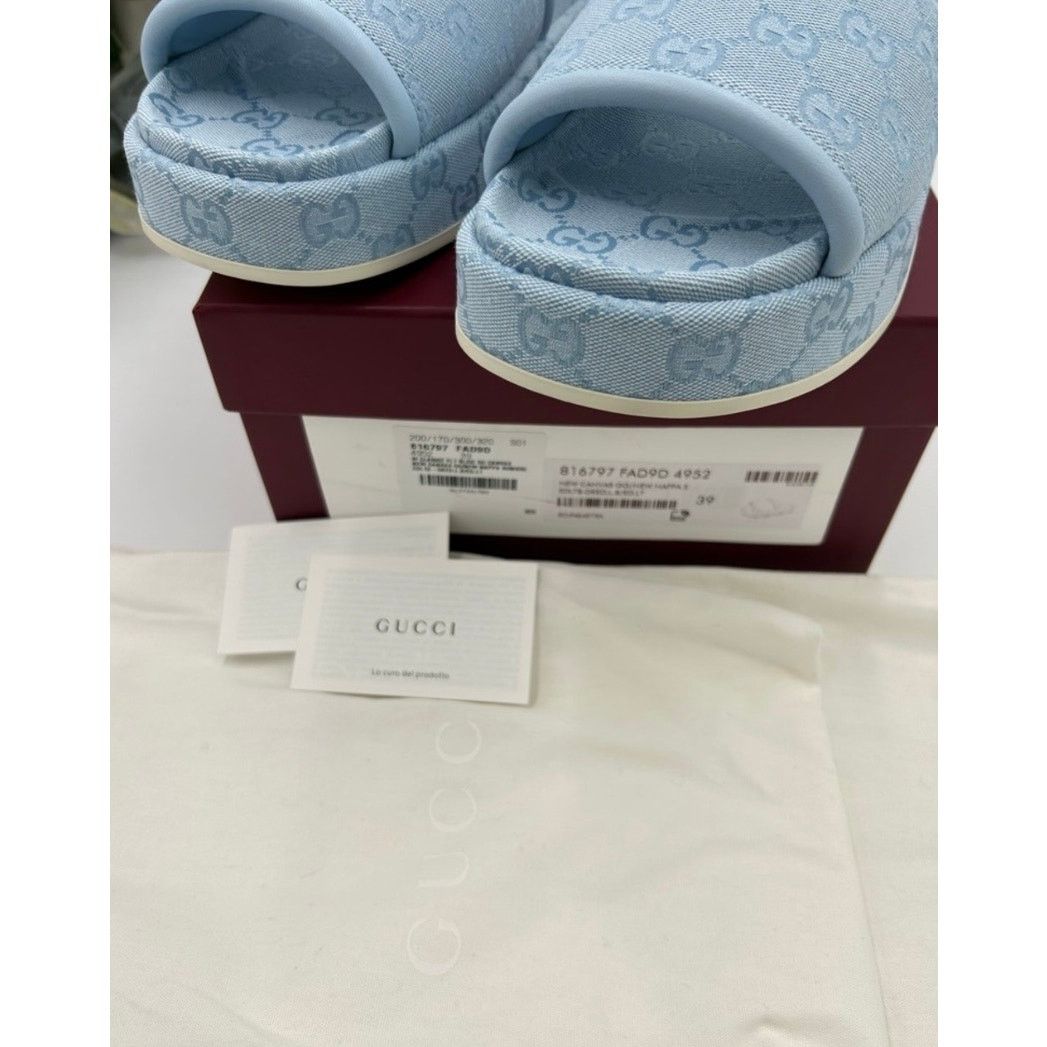 Gucci Women's Gucci canvas GG embossed platform sandals, size 39 Size US 9 / IT 39 - 12 Thumbnail