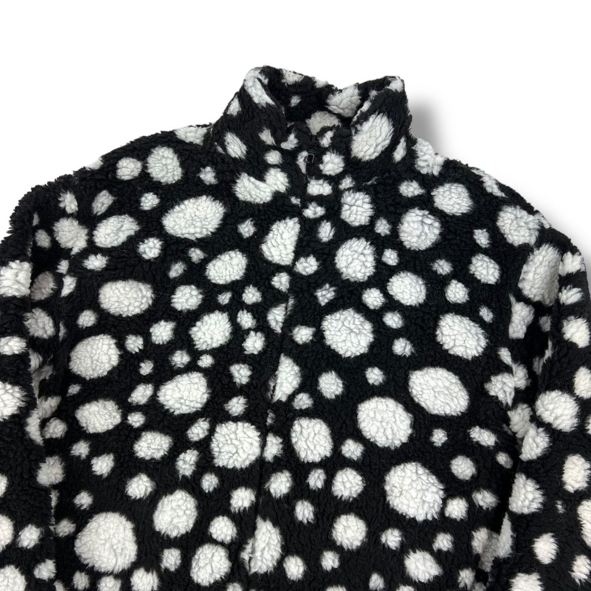 Louis Vuitton Louis Vuitton x Yayoi Kusama Polka Dot Fleece Size US L / EU 52-54 / 3 - 2 Thumbnail