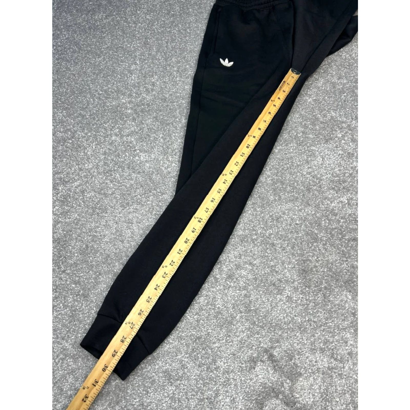 Adidas Adidas Sweatpants Womens XS Black Loose Fit Drawstring High Rise Tapered Pockets Modern Classic Outdoor Activewear Pants Womens XS Black Size 26" / US 2 / IT 38 - 6 Thumbnail