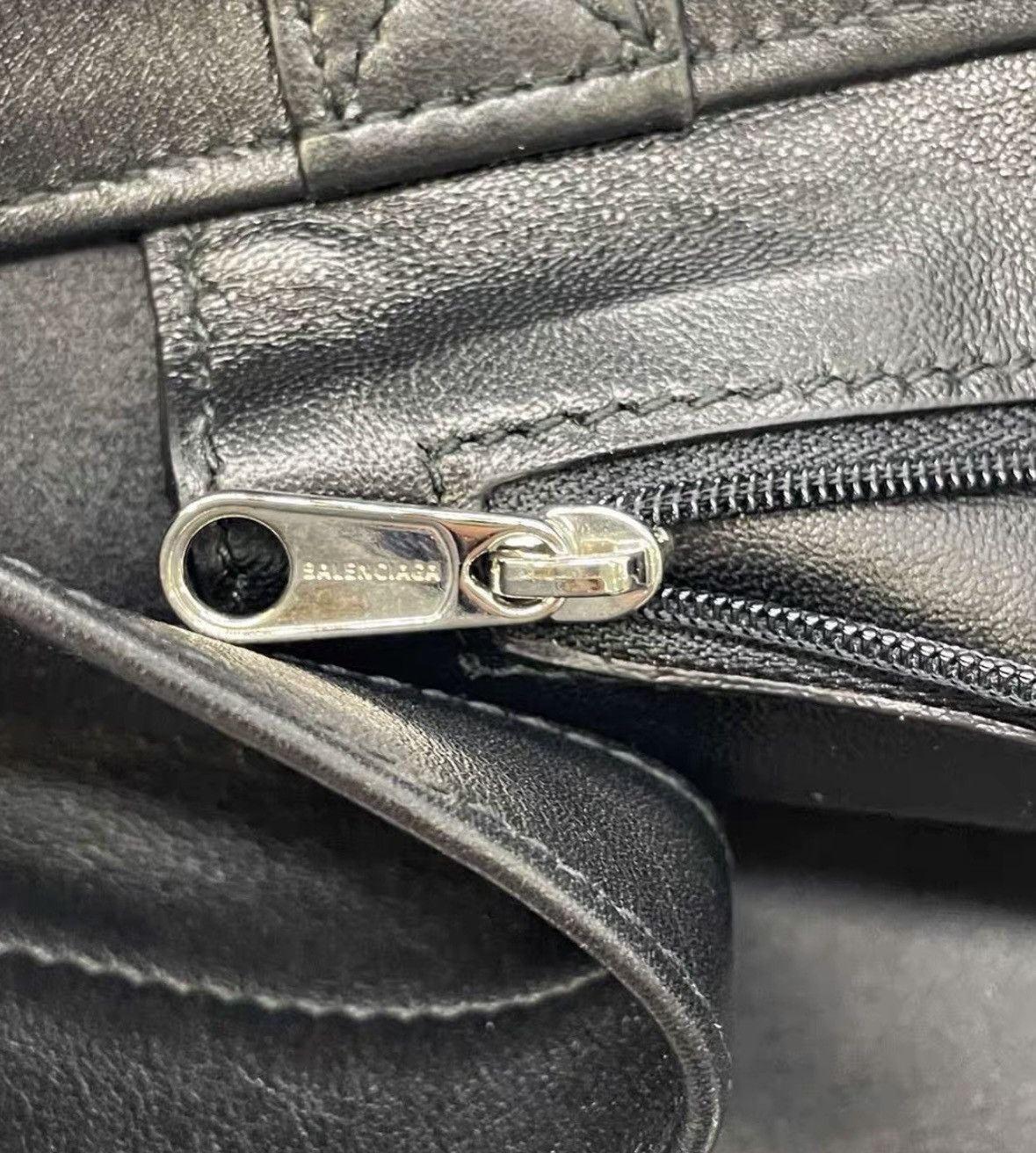 Balenciaga Balenciaga FW18 Leather Cat Tote Black Size ONE SIZE - 4 Thumbnail