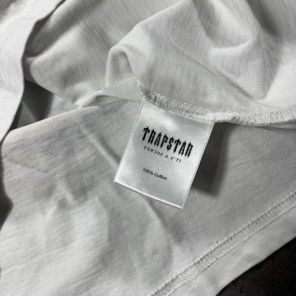 Trapstar London Trapstar London Rockstar Big Logo Naked Girl Tee Tshirt Size US S / EU 44-46 / 1 - 15 Thumbnail