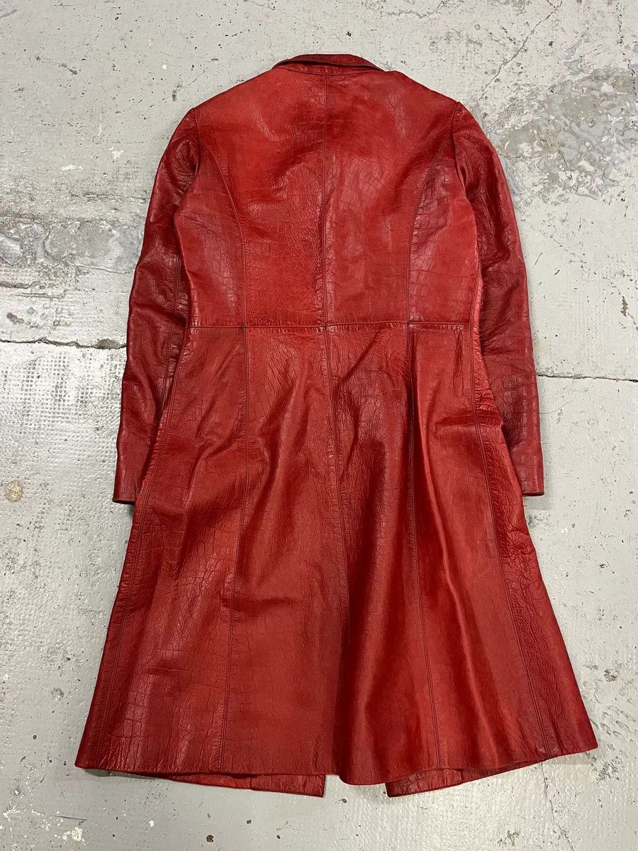 Roberto Cavalli FW2000 Roberto Cavalli Red Crocodile Embossed Leather Trench Coat Size L / US 10 / IT 46 - 7 Thumbnail