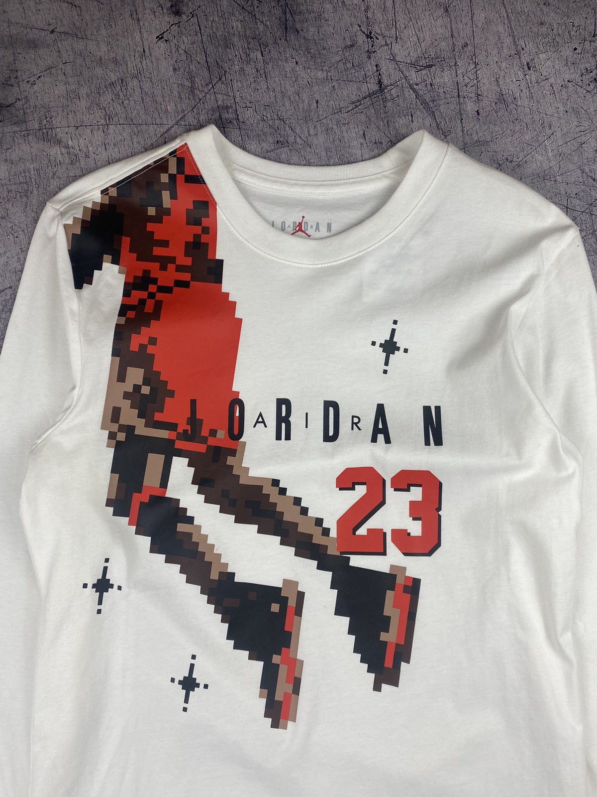 Jordan Brand × Nike Nike Air Jordan Big Logo Long Sleeve Size S Size US S / EU 44-46 / 1 - 6 Thumbnail