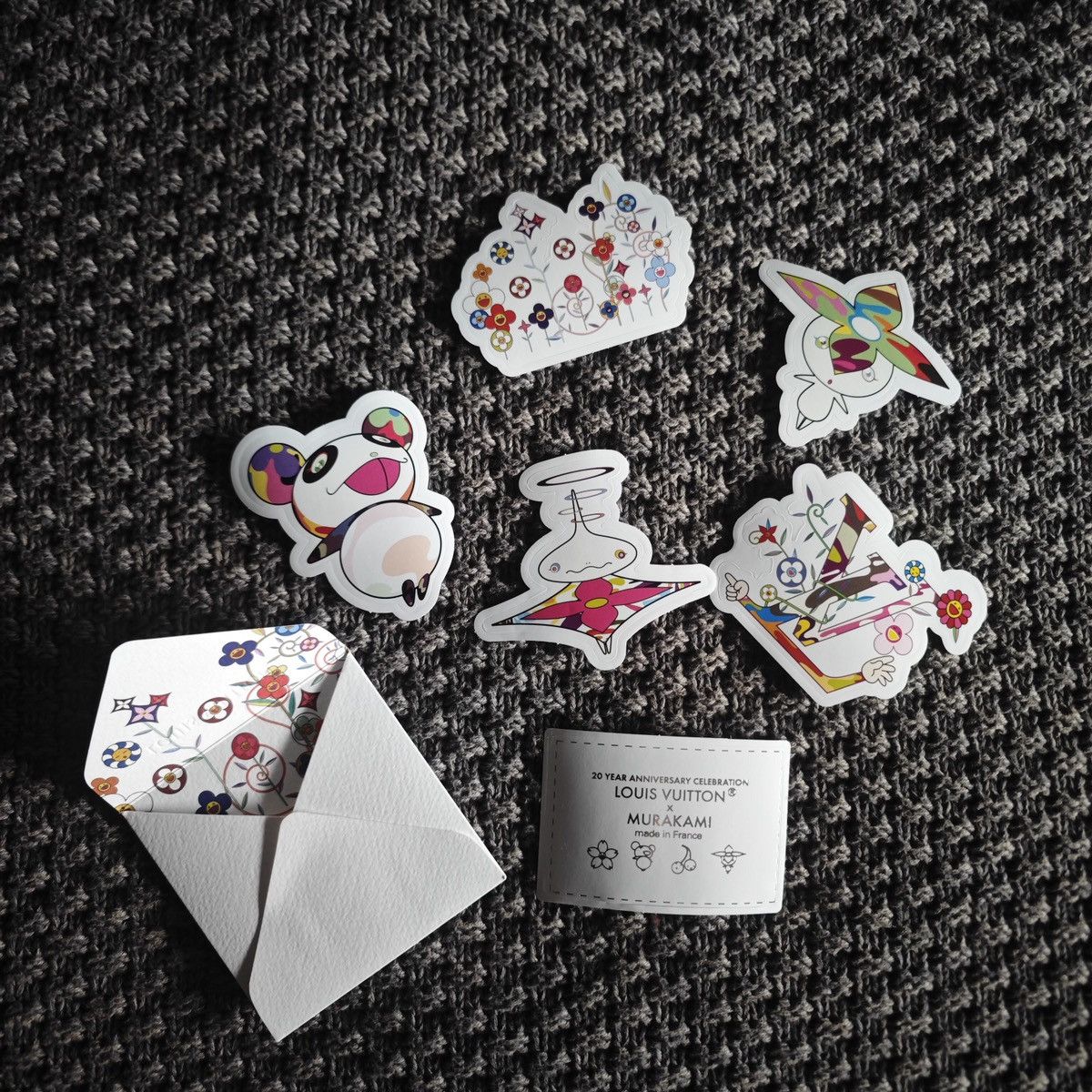 Louis Vuitton × Takashi Murakami Louis Vuitton x Murakami Pop Up gift Size ONE SIZE - 2 Thumbnail